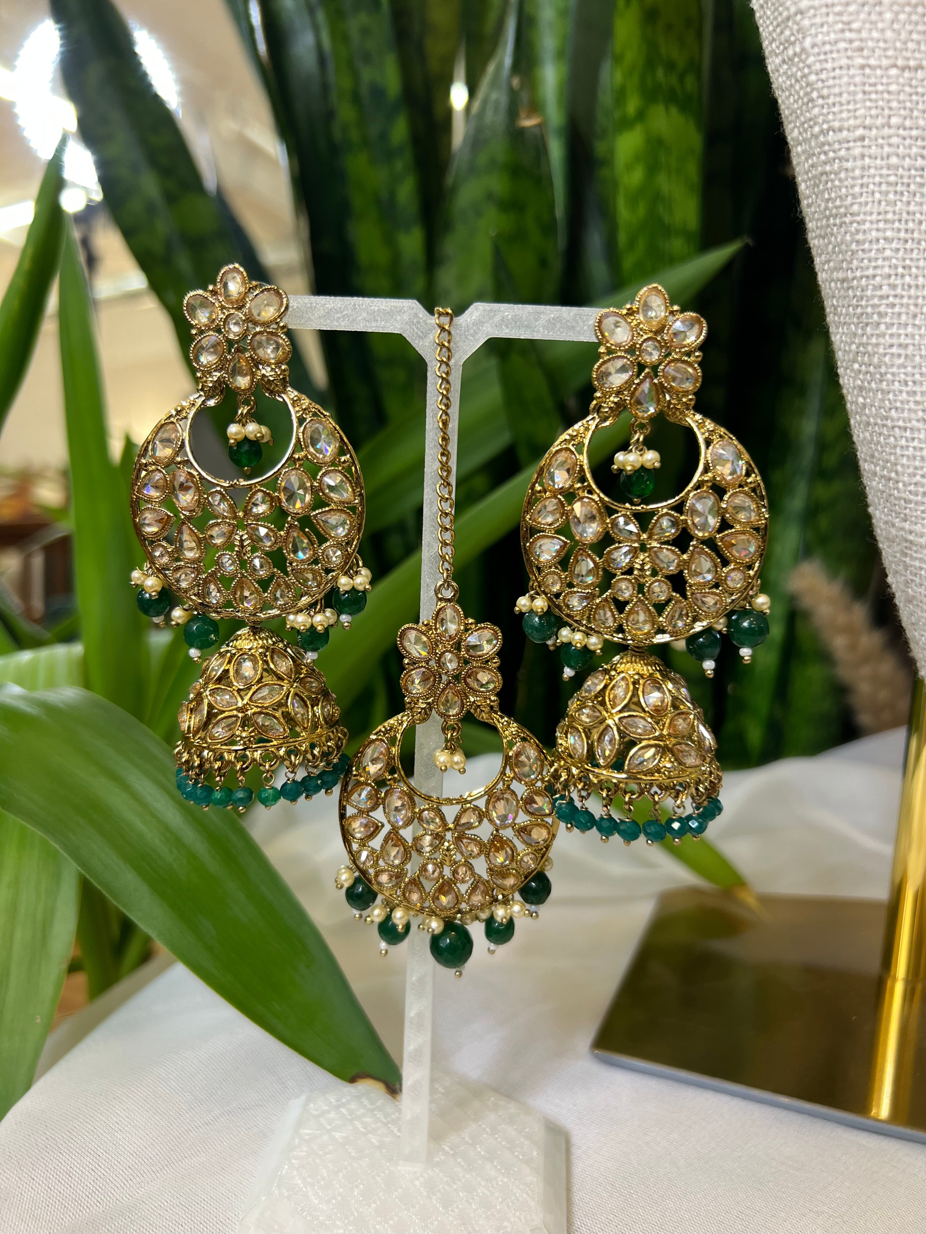Saachi bridal set