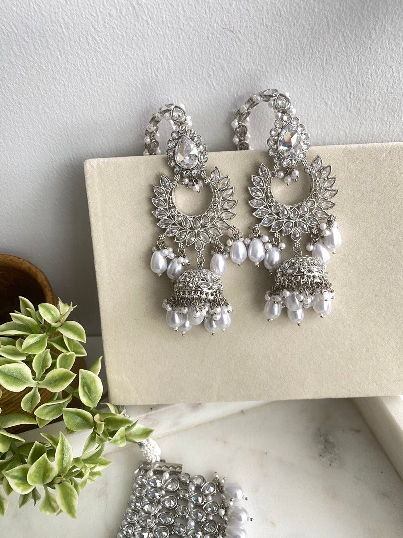 Nessa Bridal Set