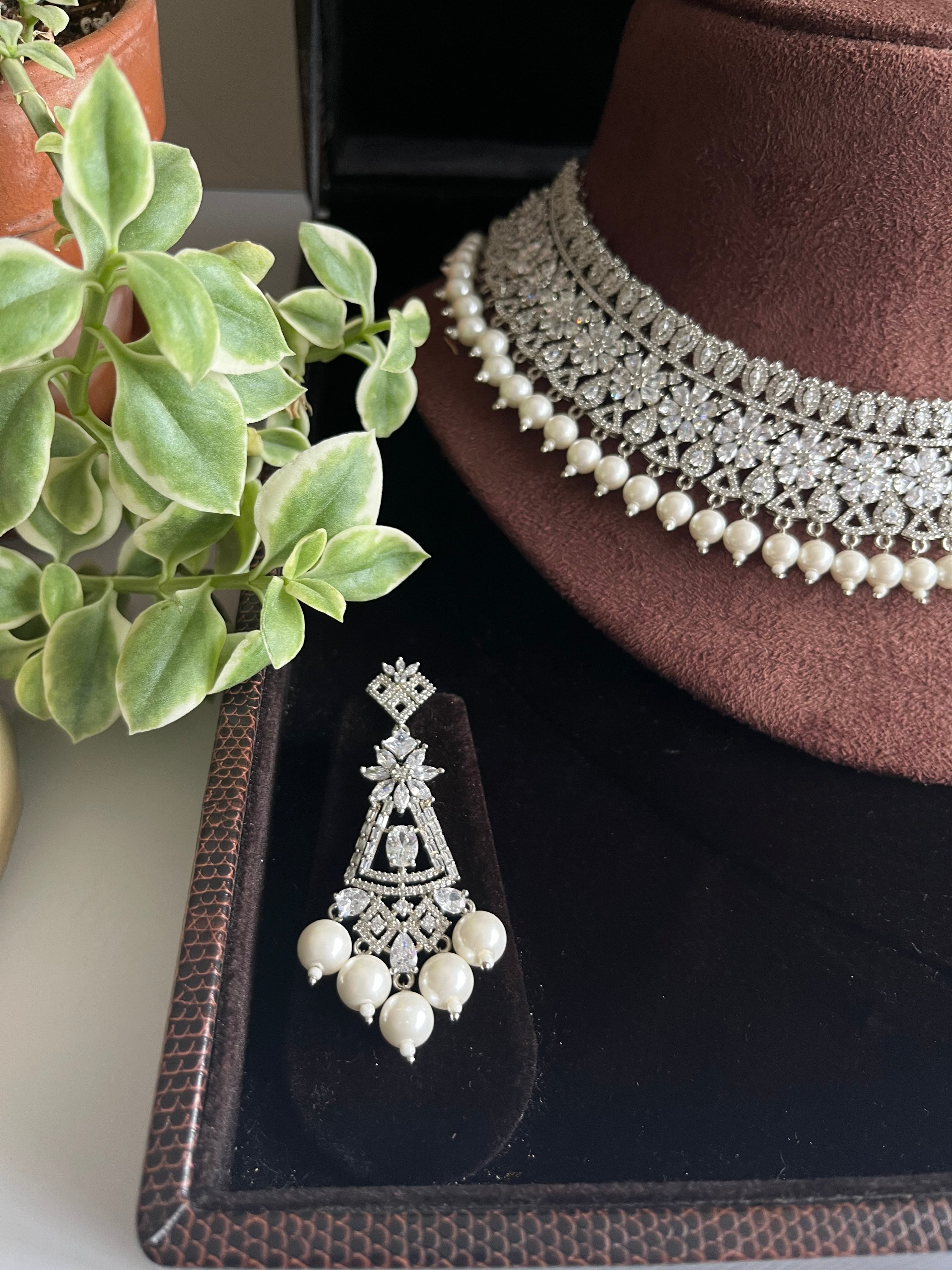 Ritu Necklace Set