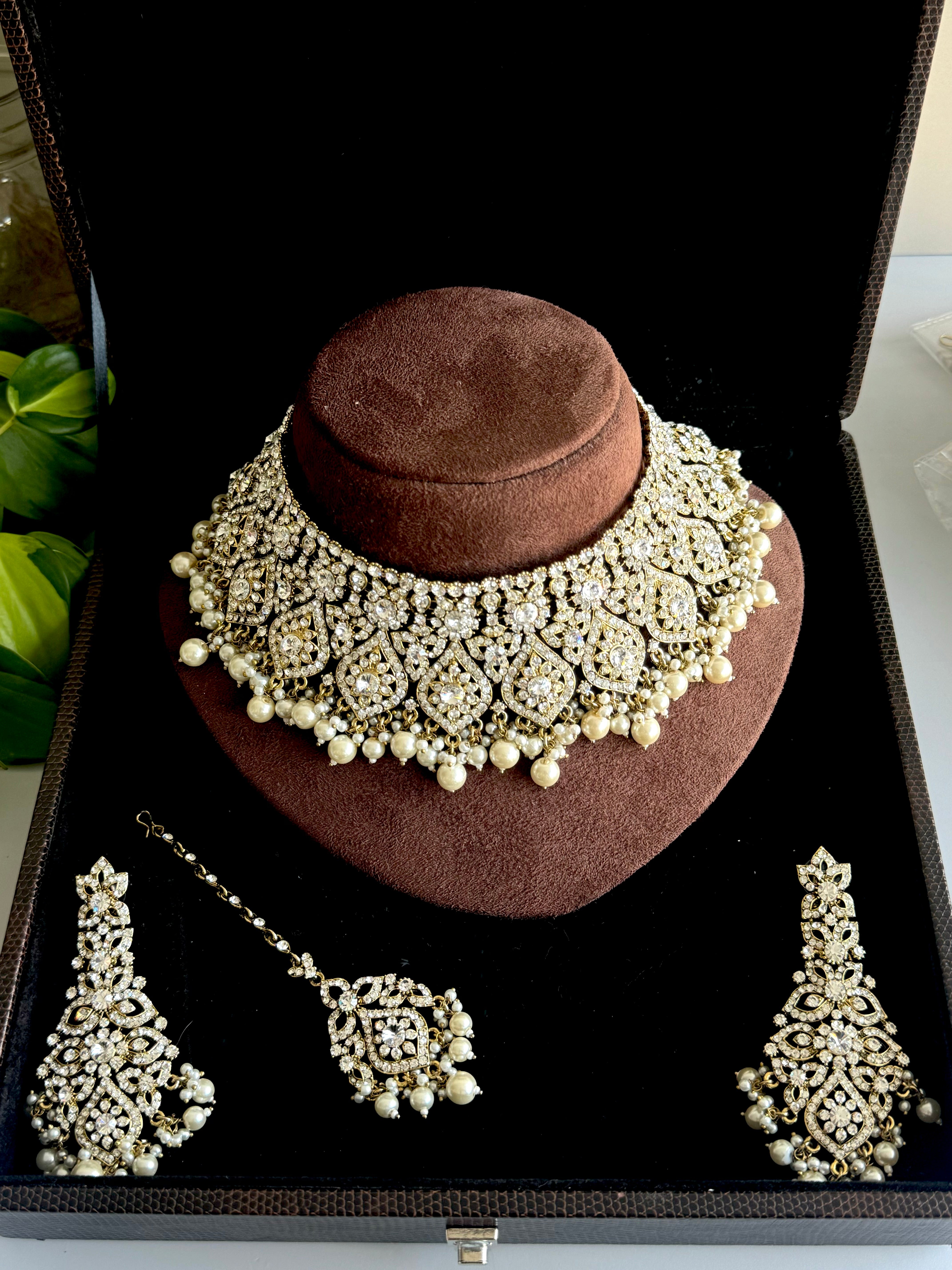 The Rumina Bridal set