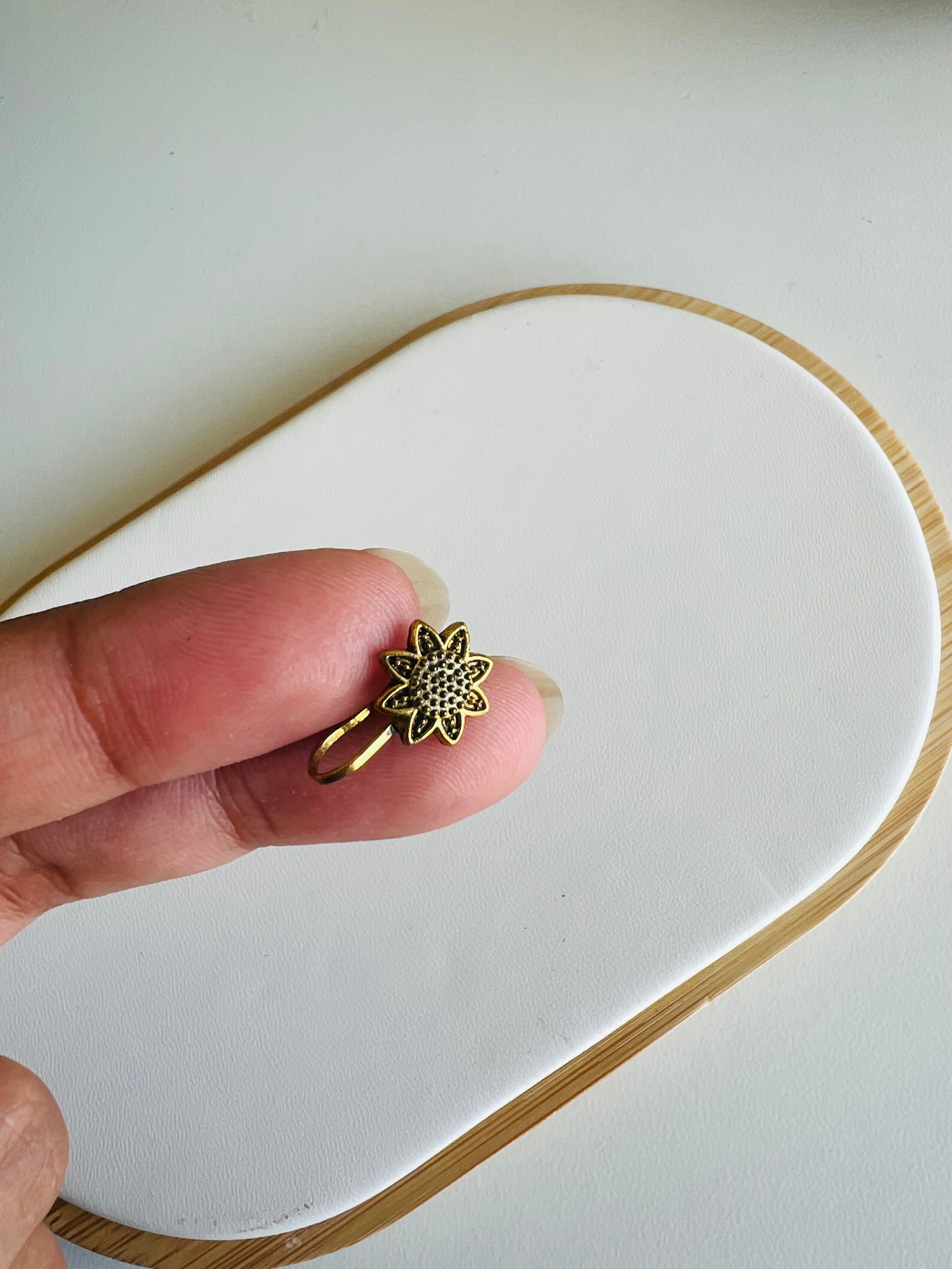 Oxidized gold - Slip on Nose Pin