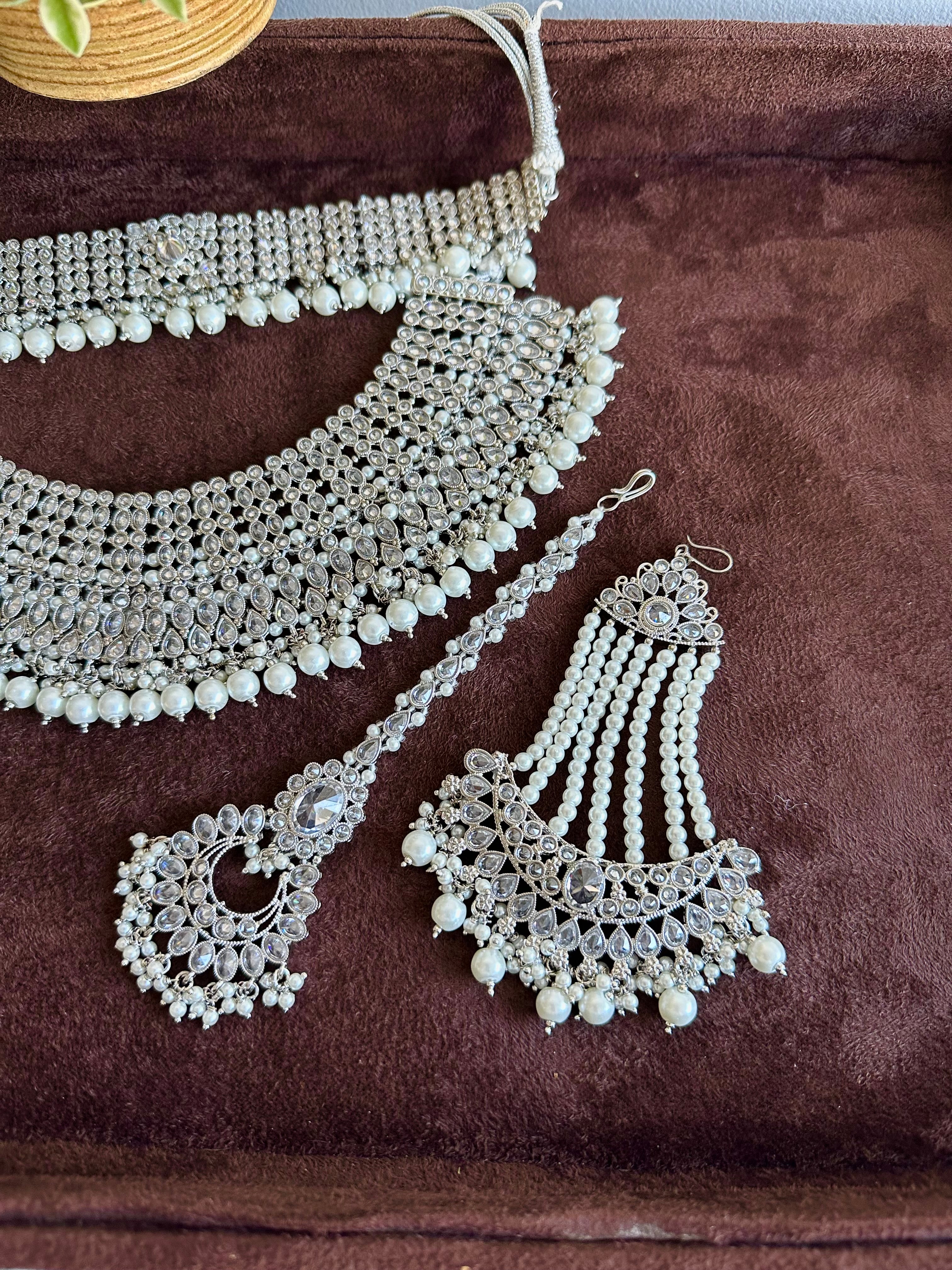 Krishna Necklace Set