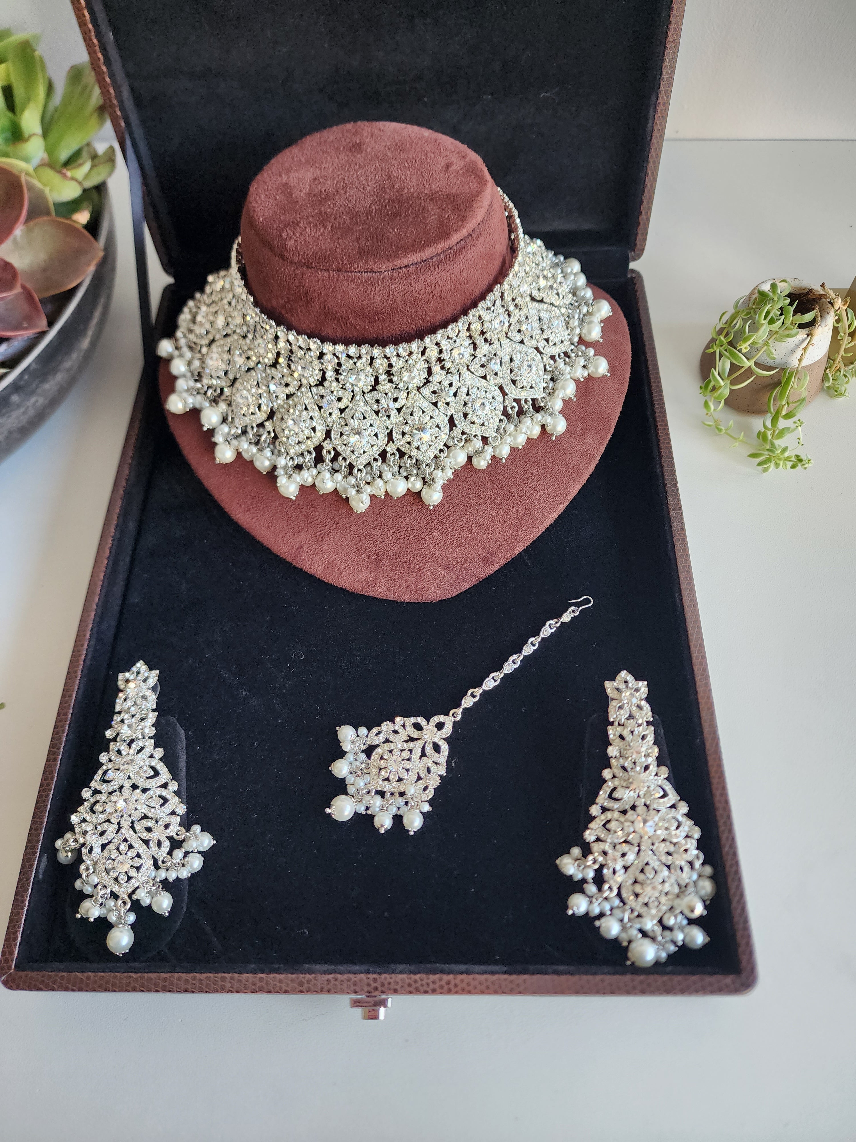 Rumina Choker - Silver
