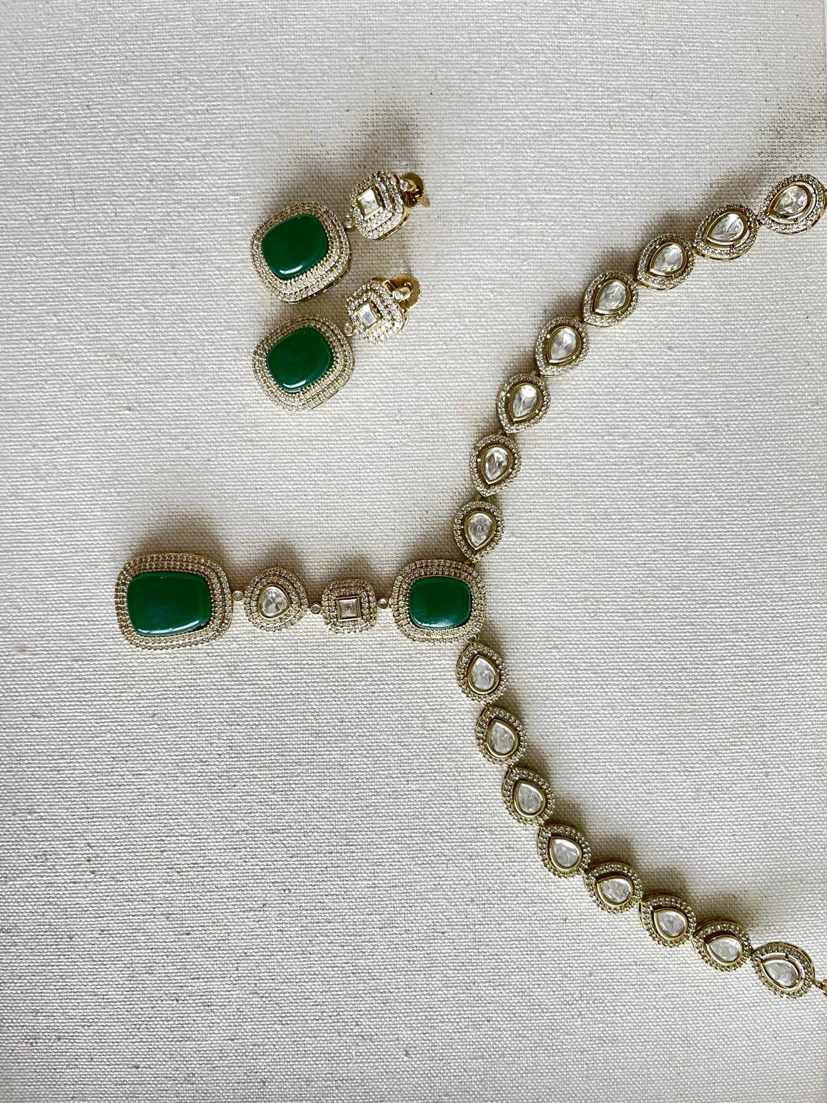 Ira Necklace Set