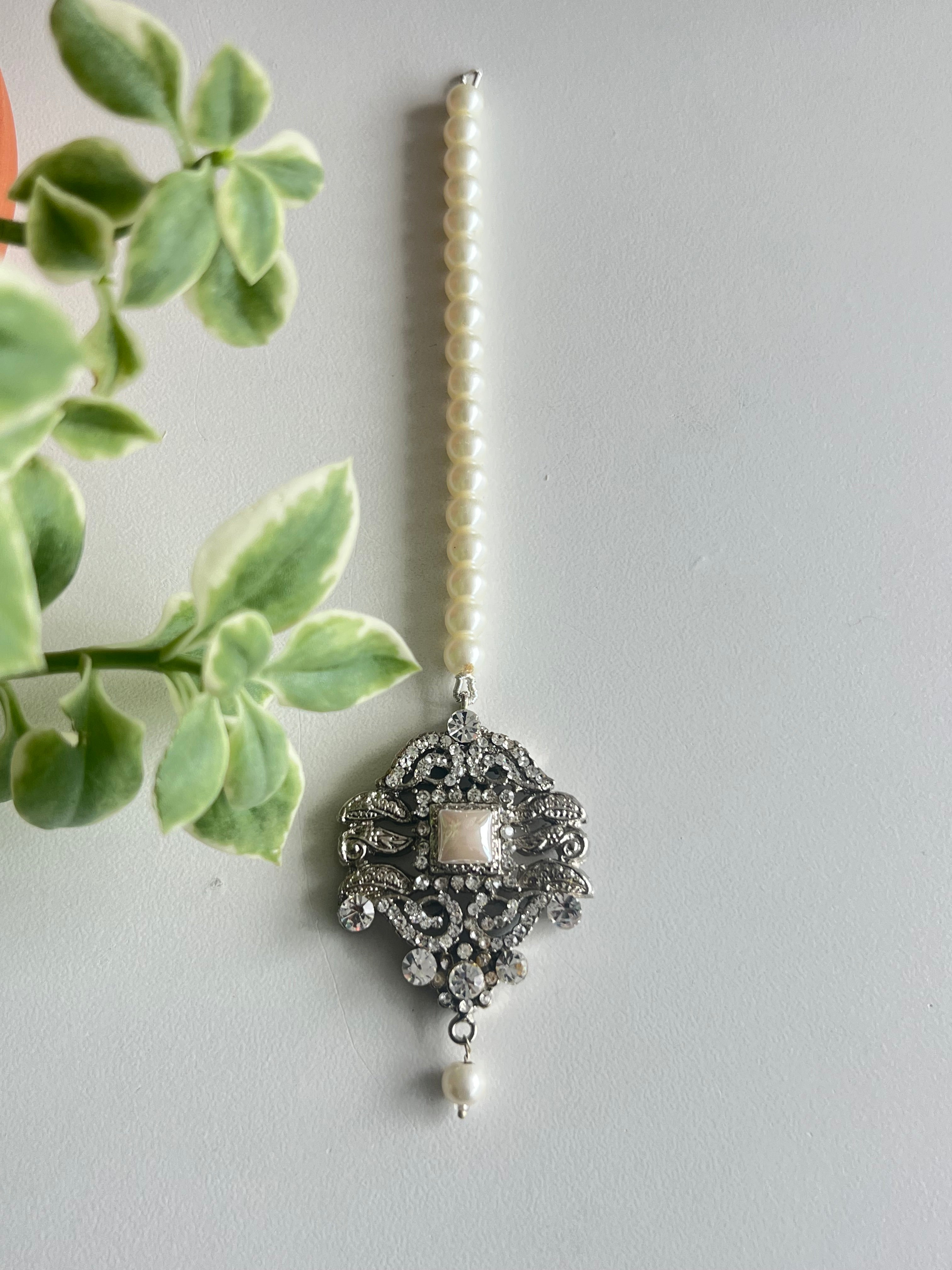 Noni long necklace set