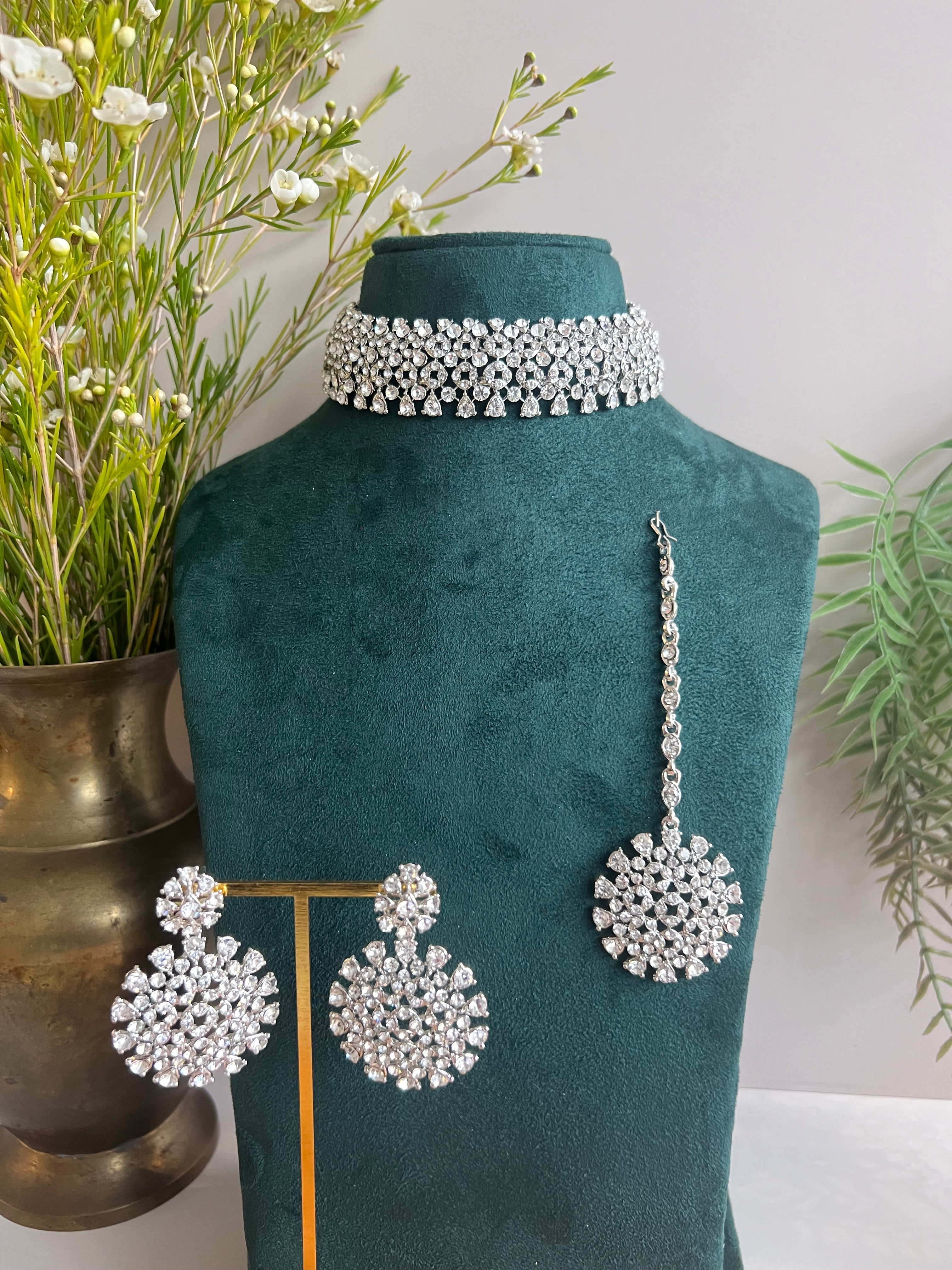 Himani choker set CZ