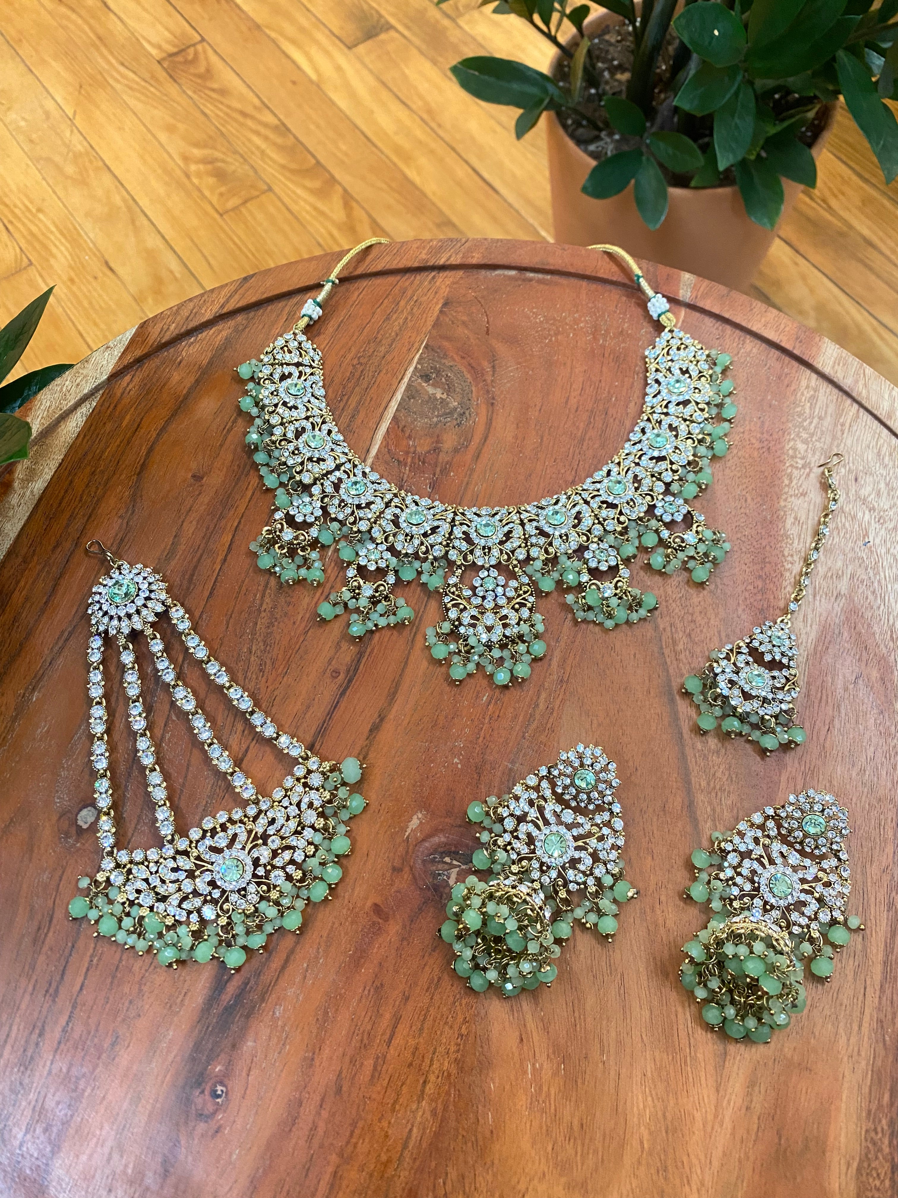 Shoma Bridal Necklace