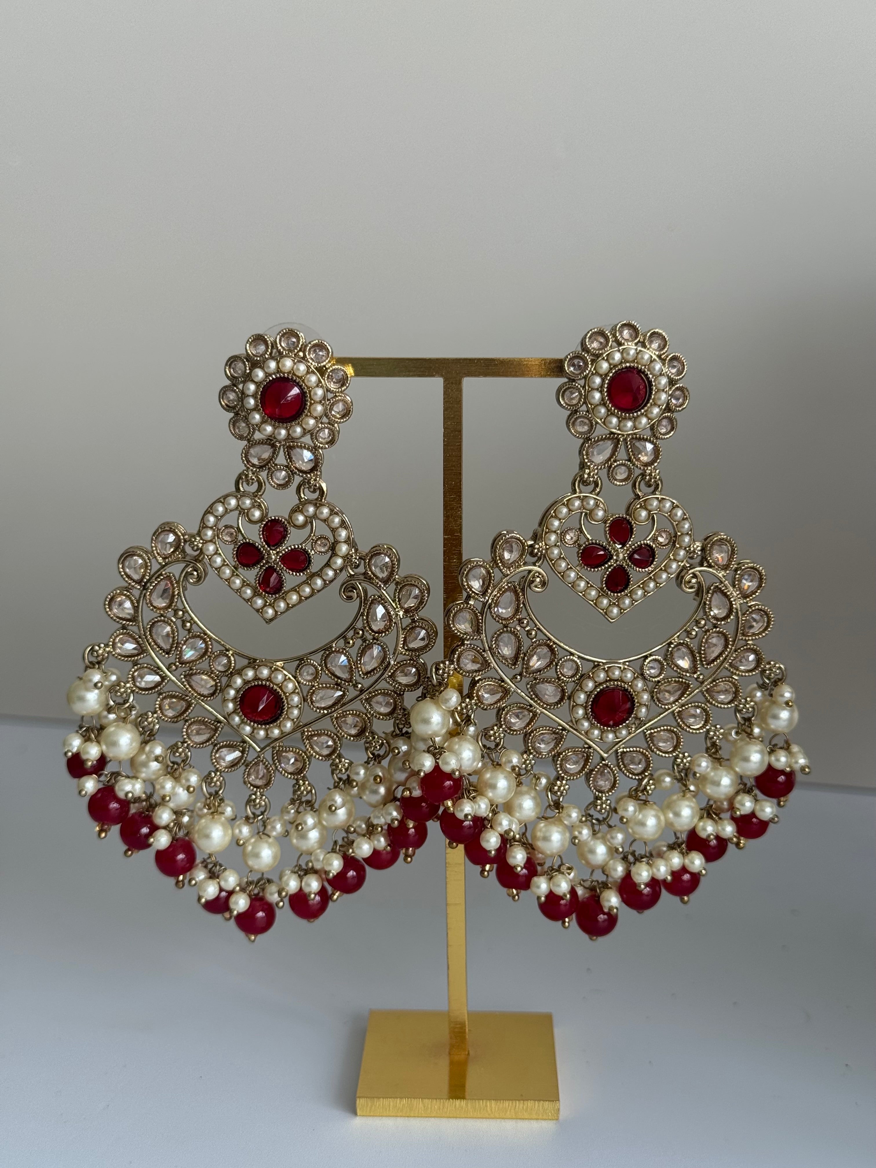 Dilruba Earrings