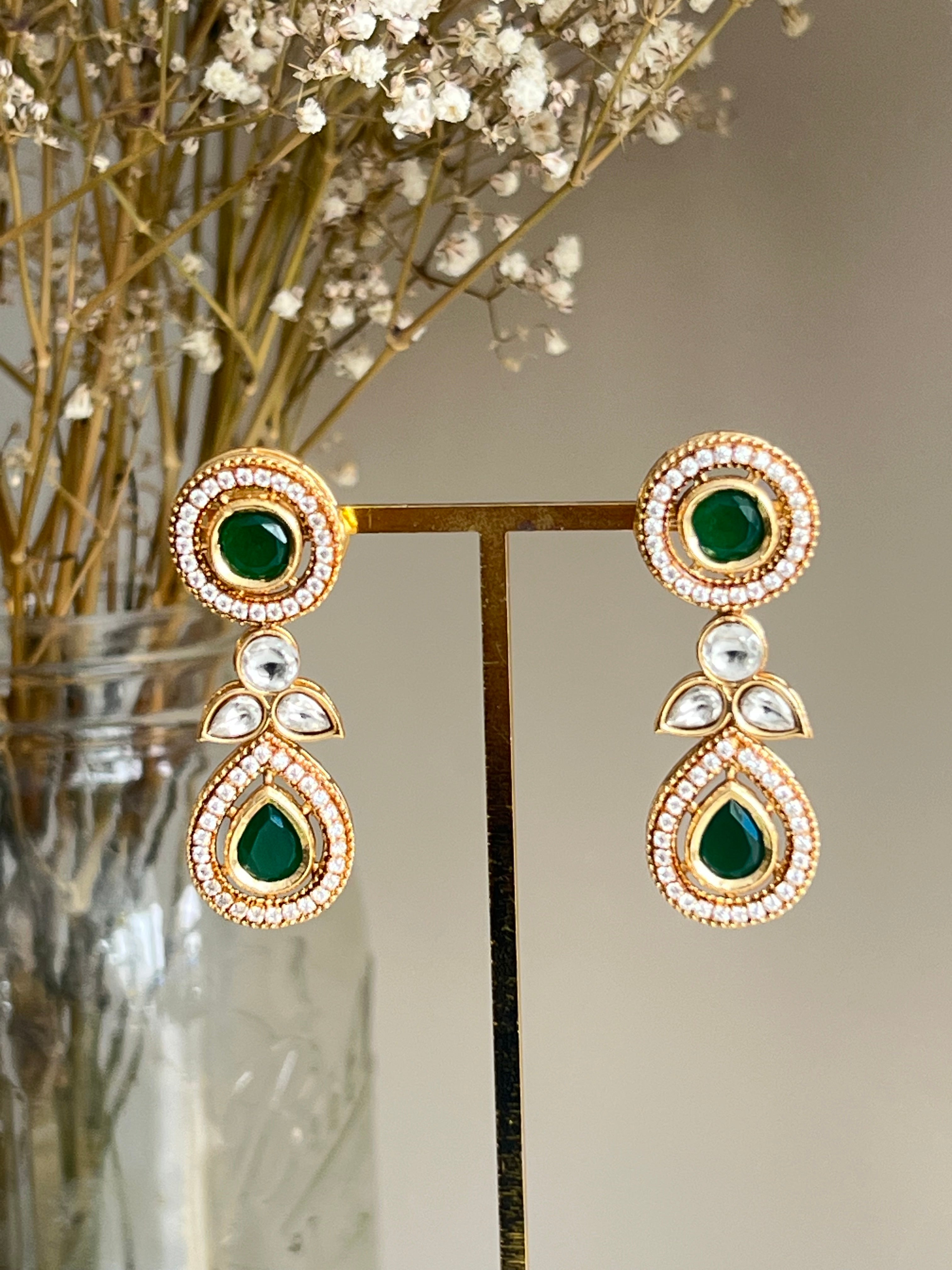 Shraddha necklace set