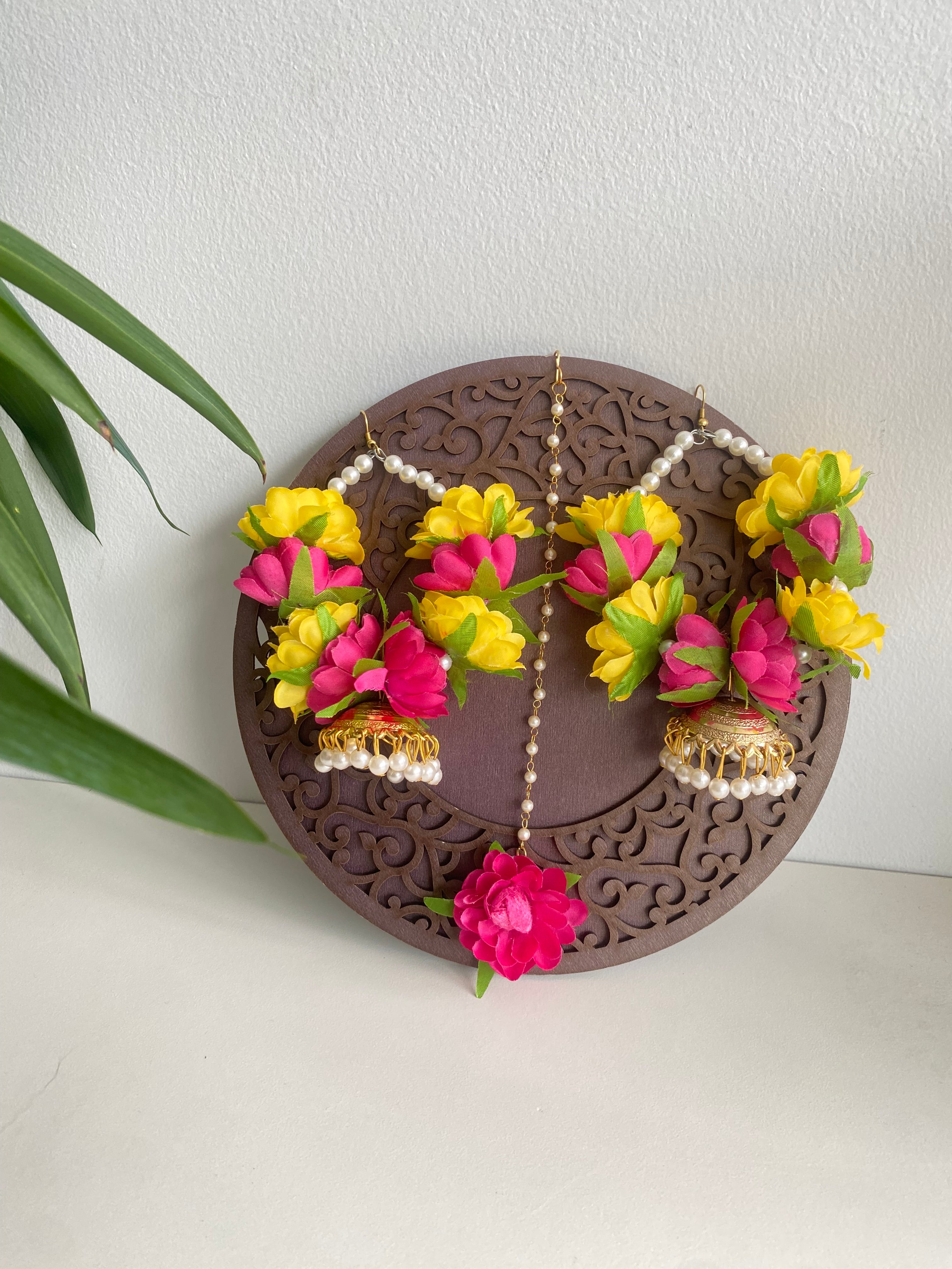 Seema - Floral Earrings and Tikka Set