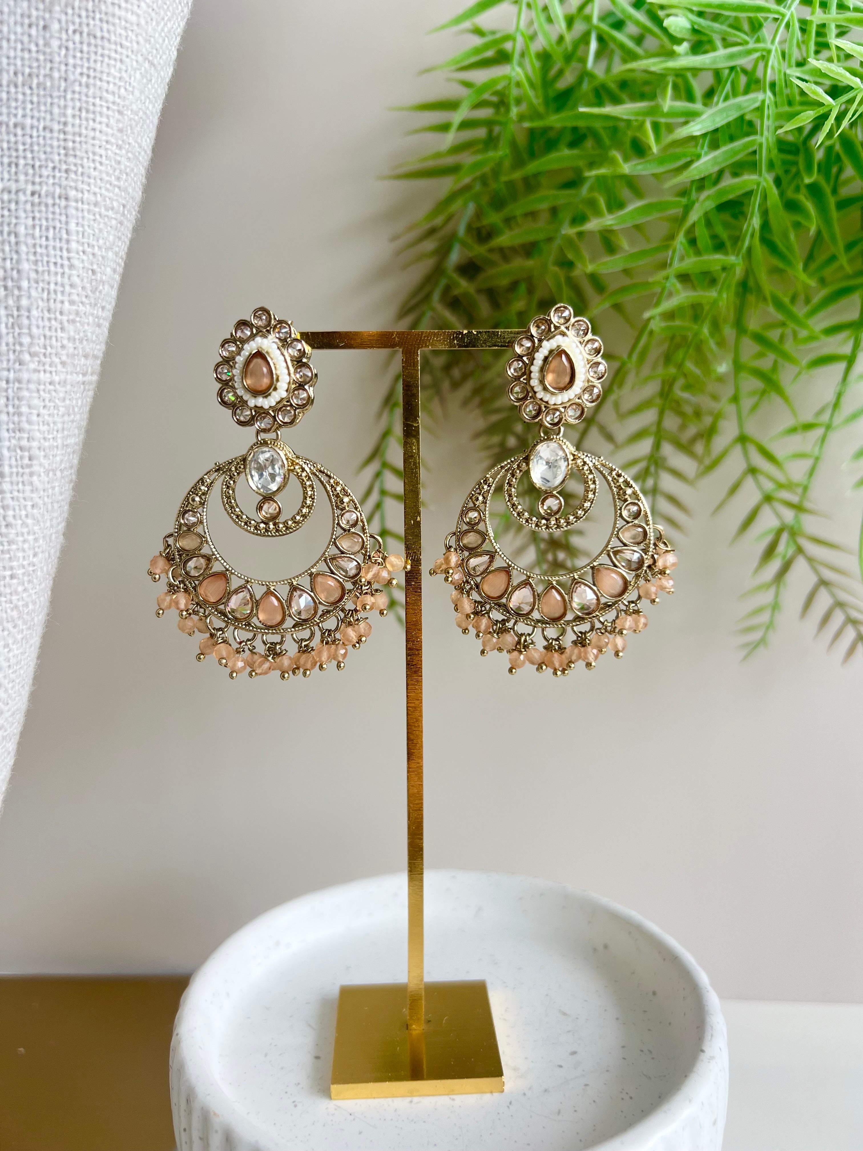 Anushka necklace set