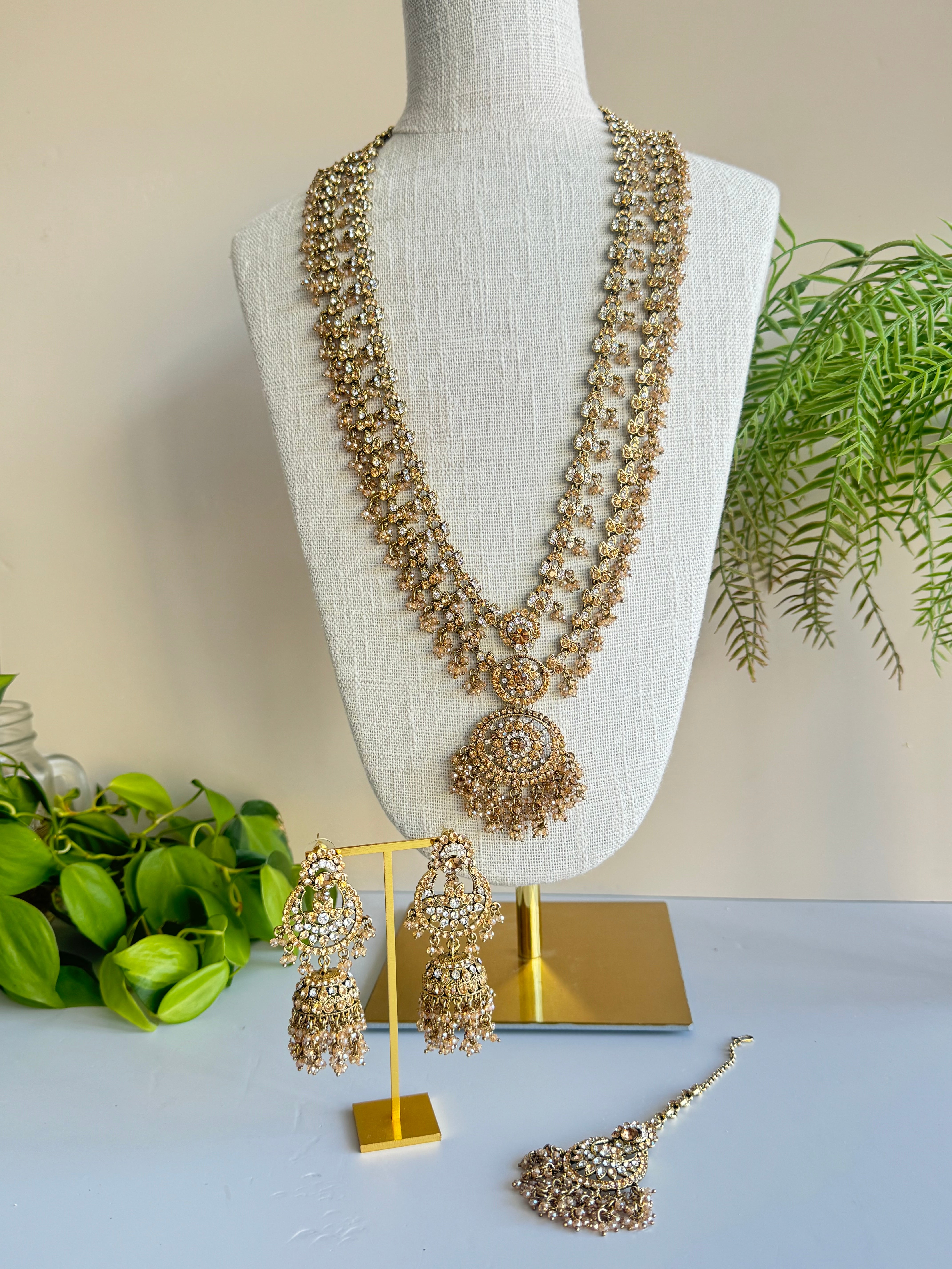 Dahlia Long Necklace Set