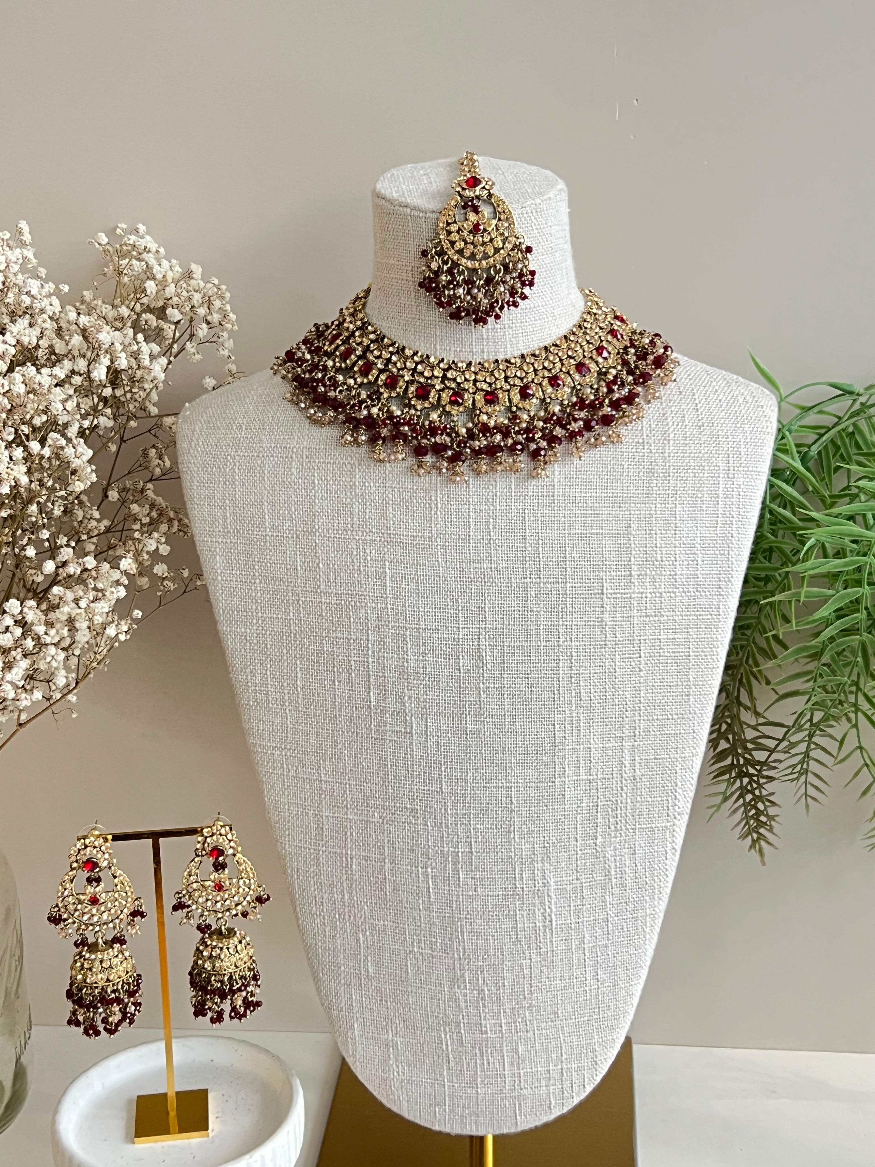 Minakshi necklace set
