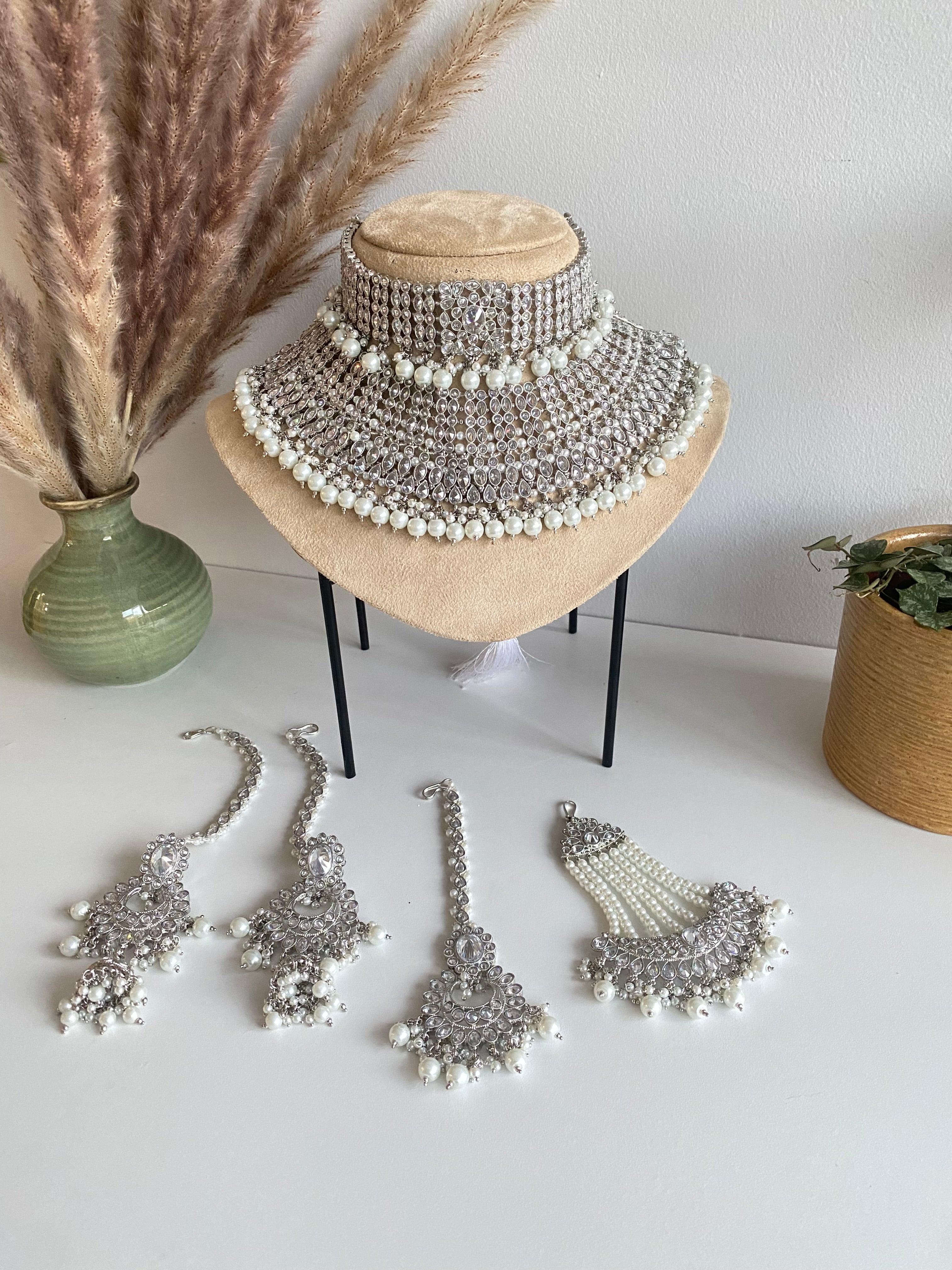 Krishna Necklace Set