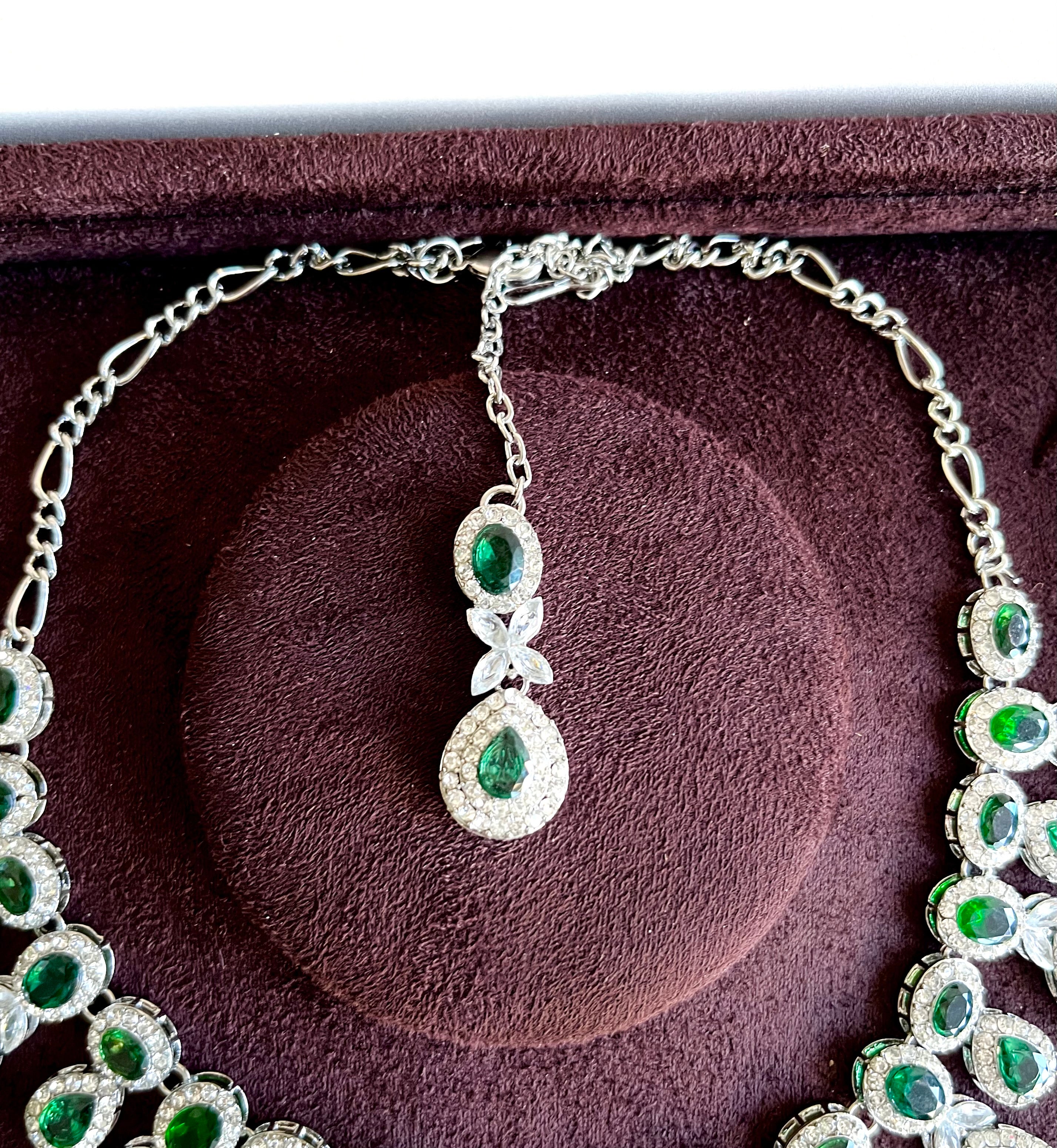 The Saira Set