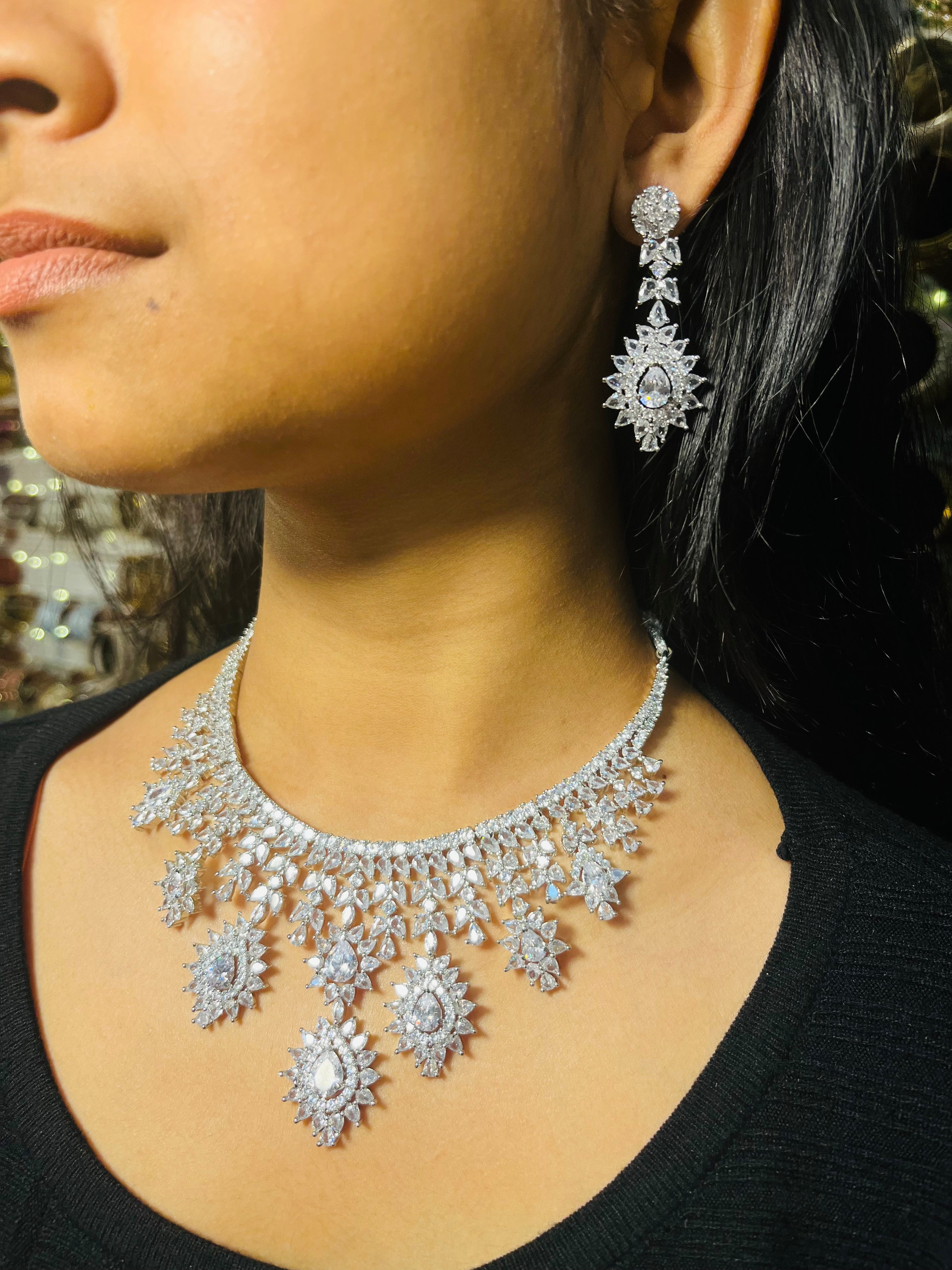 Mehvish Necklace Set