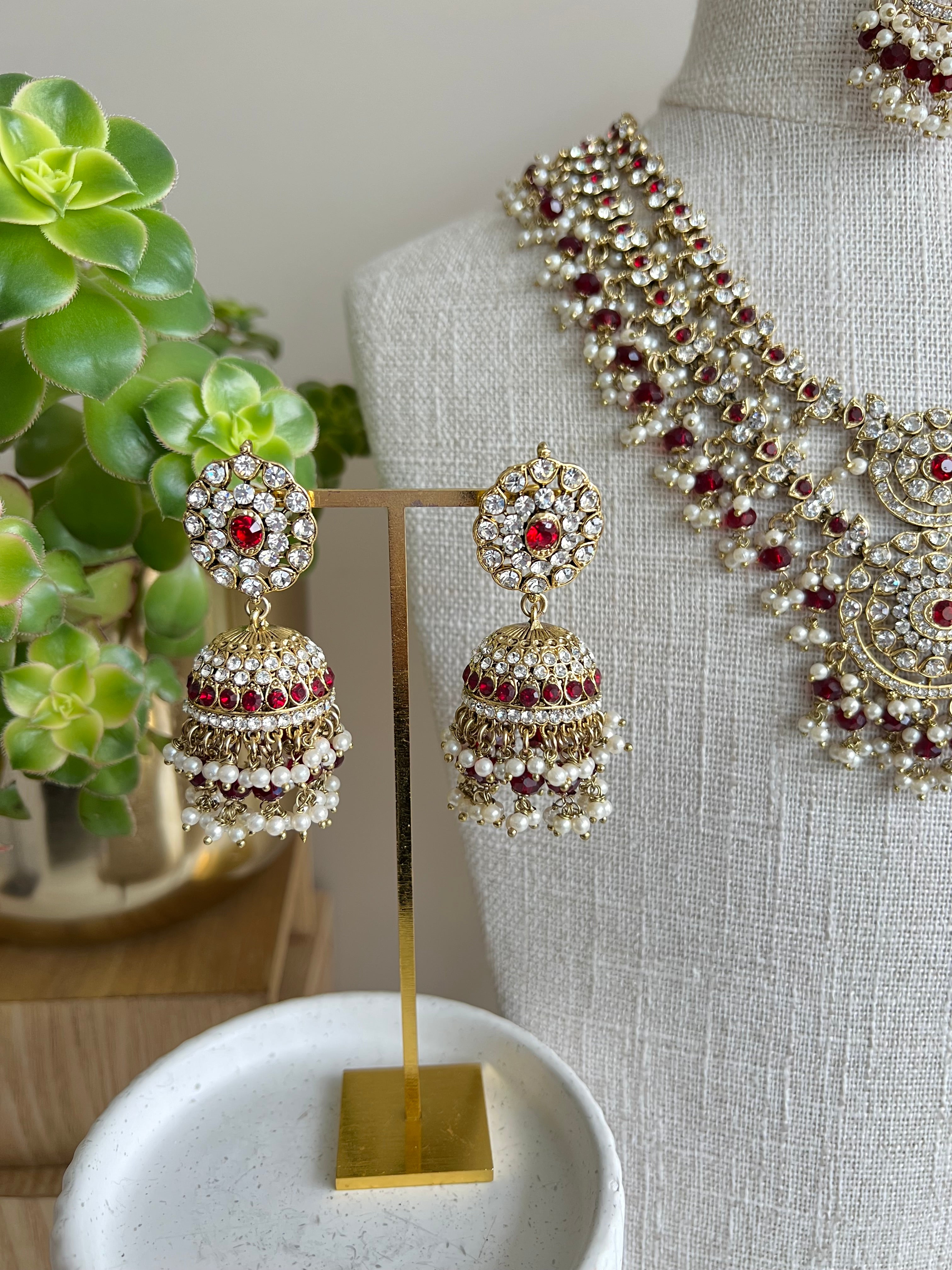 Nibedita necklace set