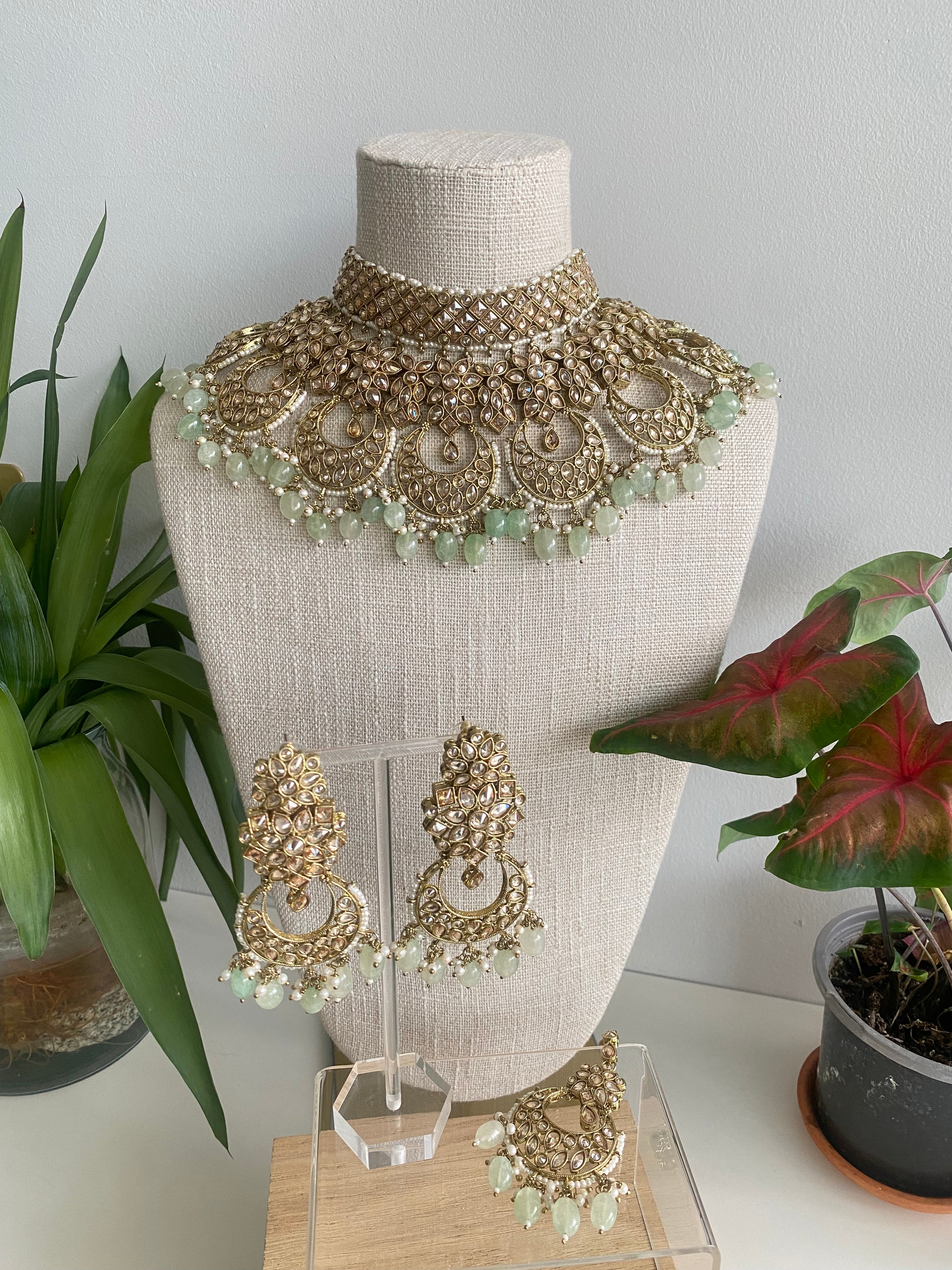 Pareen bridal set