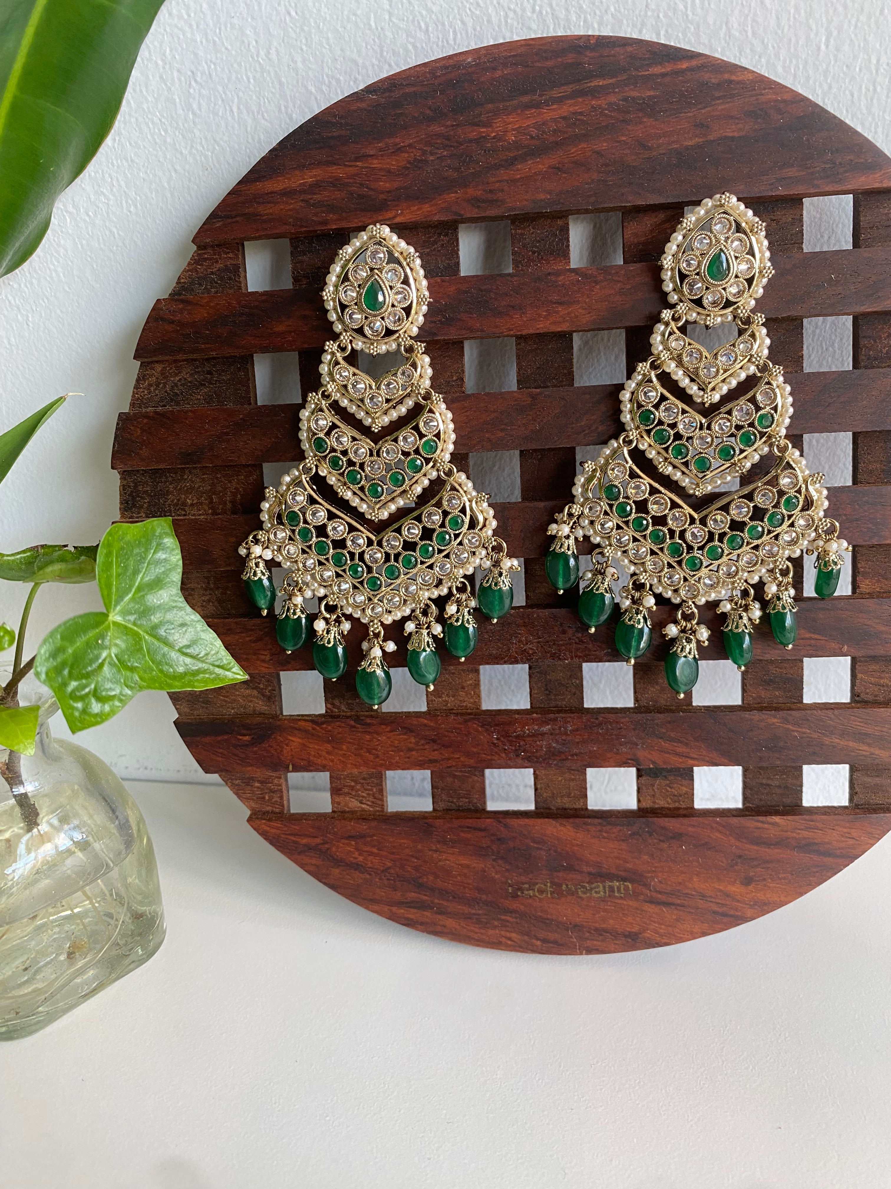 Pari Earrings