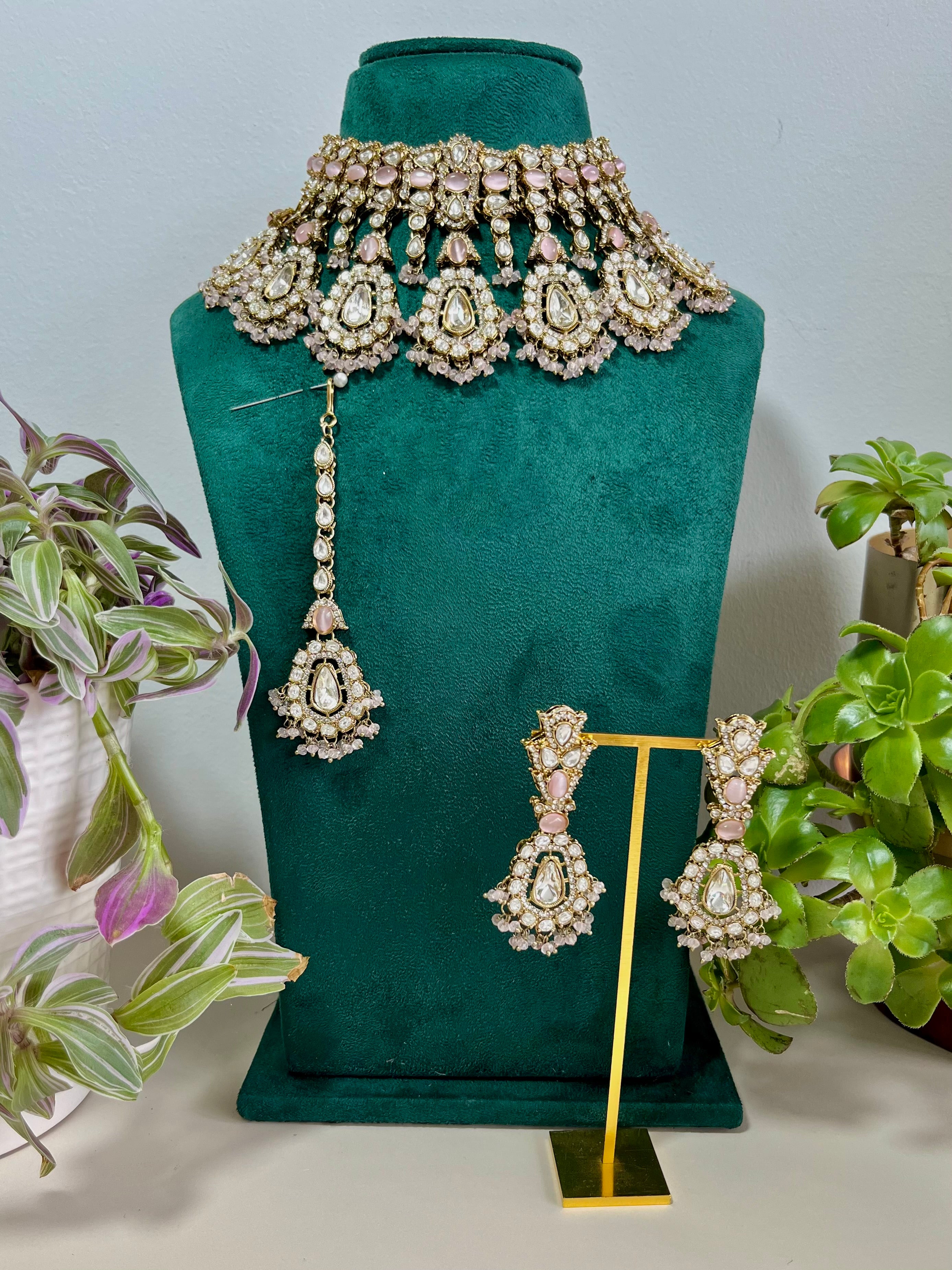 Dhira Bridal Set