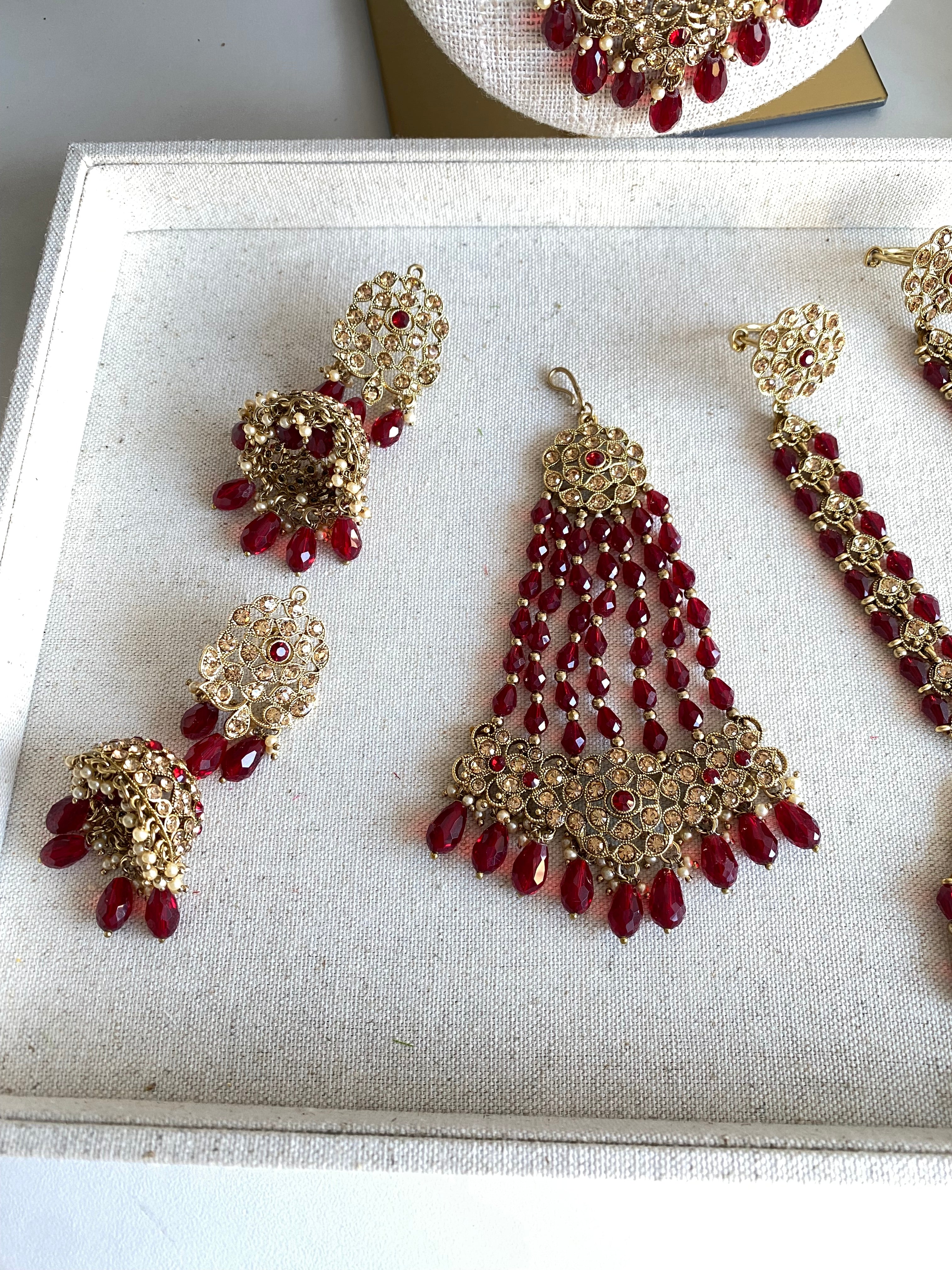 Amira Bridal Necklace