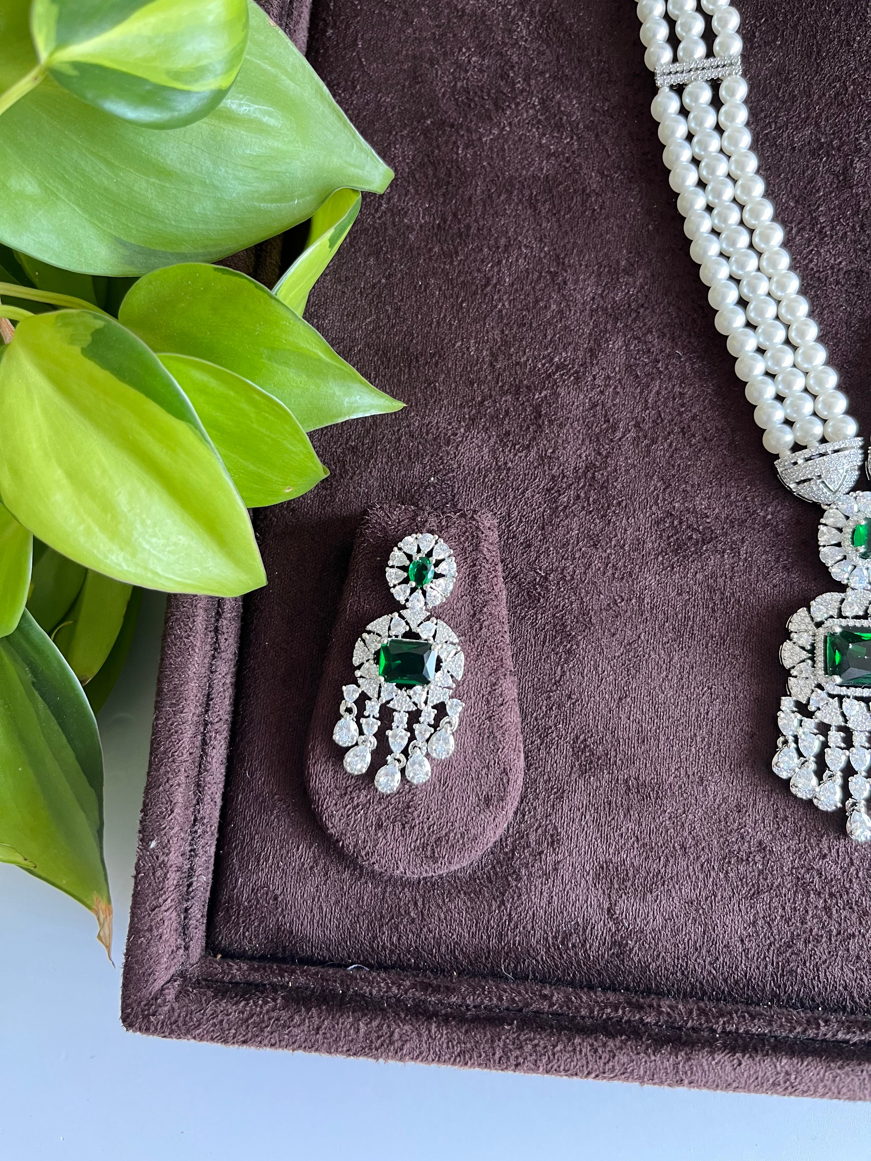 Yashoda Necklace Set