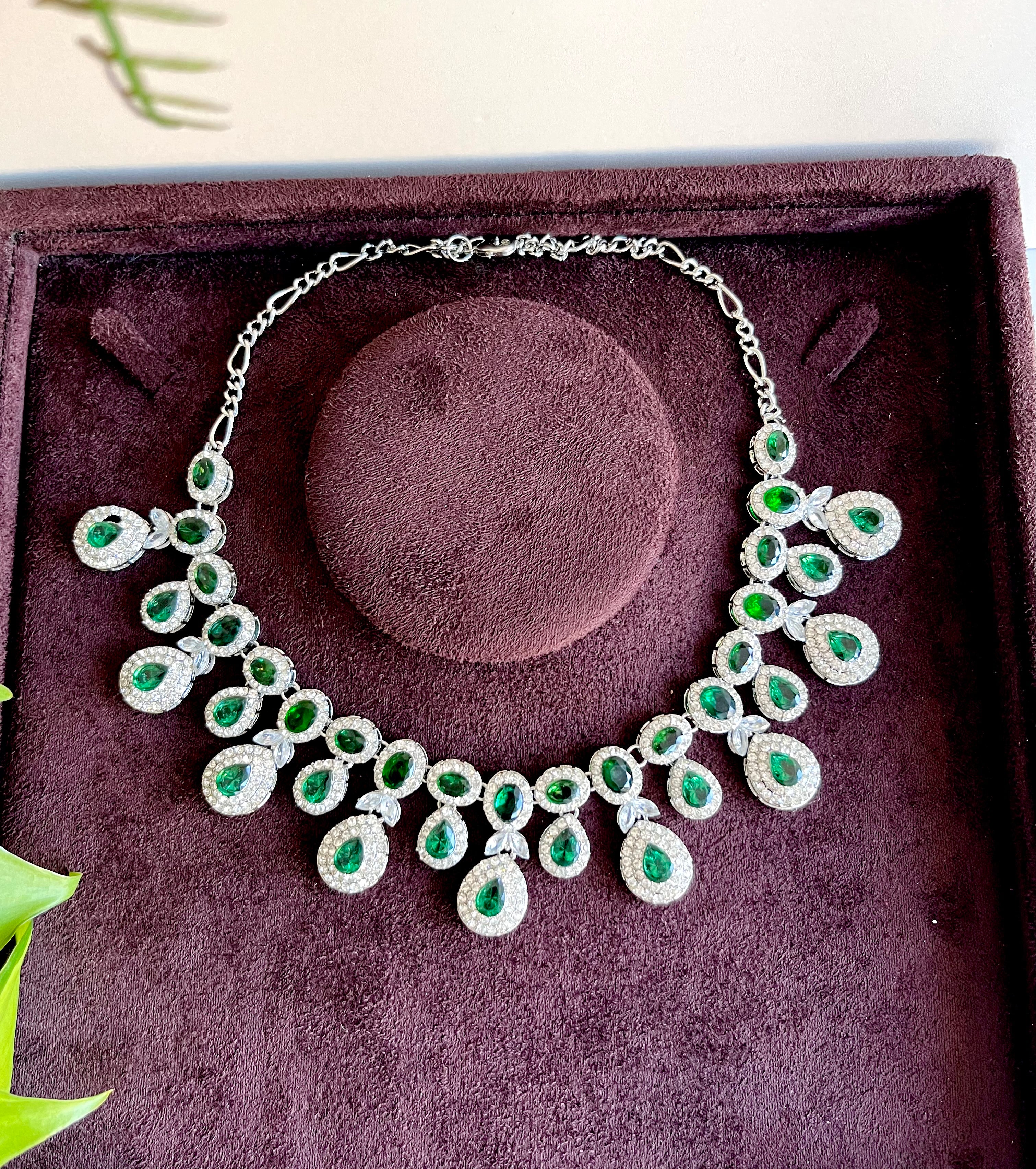 The Saira Set