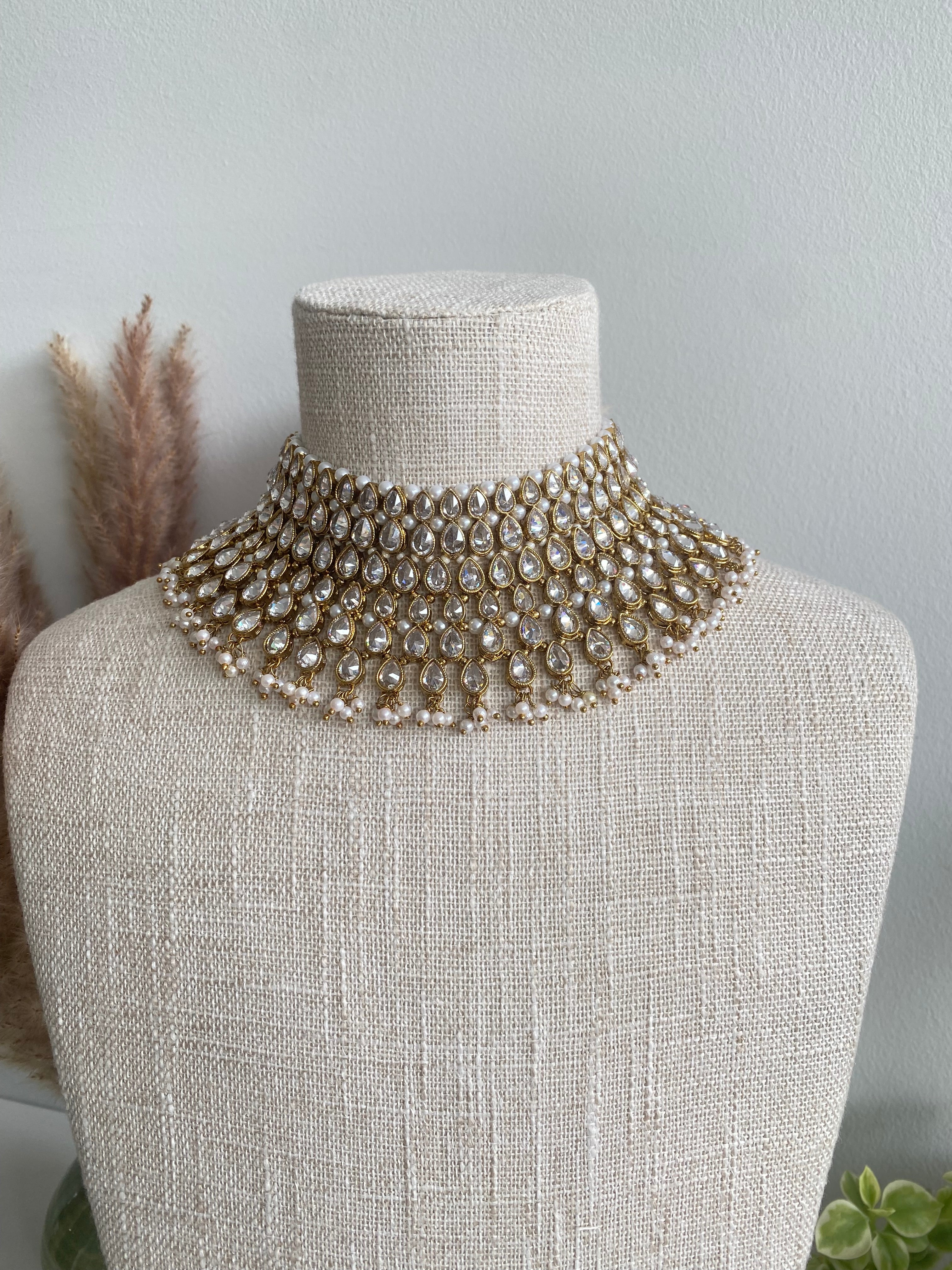Nessa Bridal Set