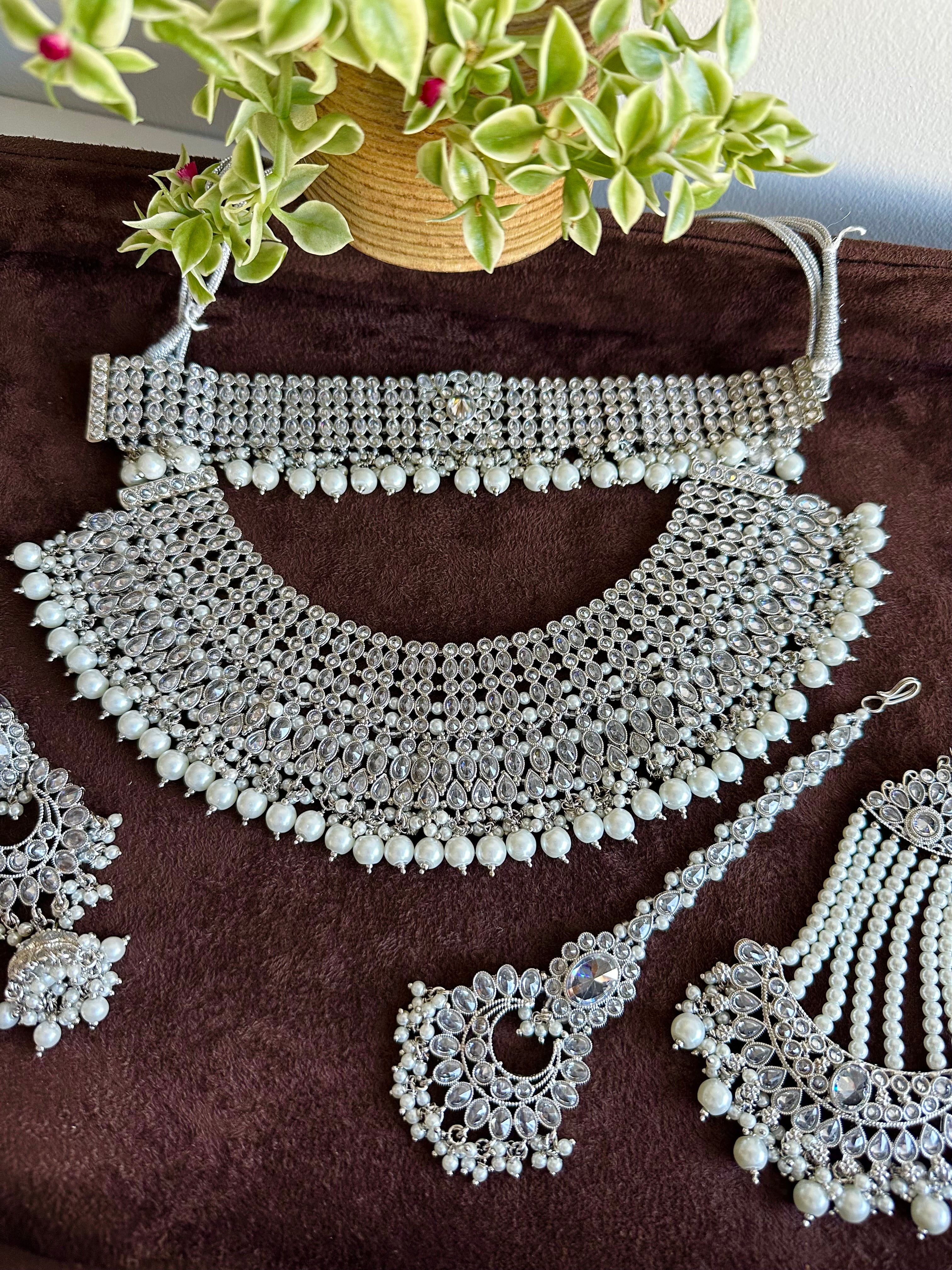 Krishna Necklace Set