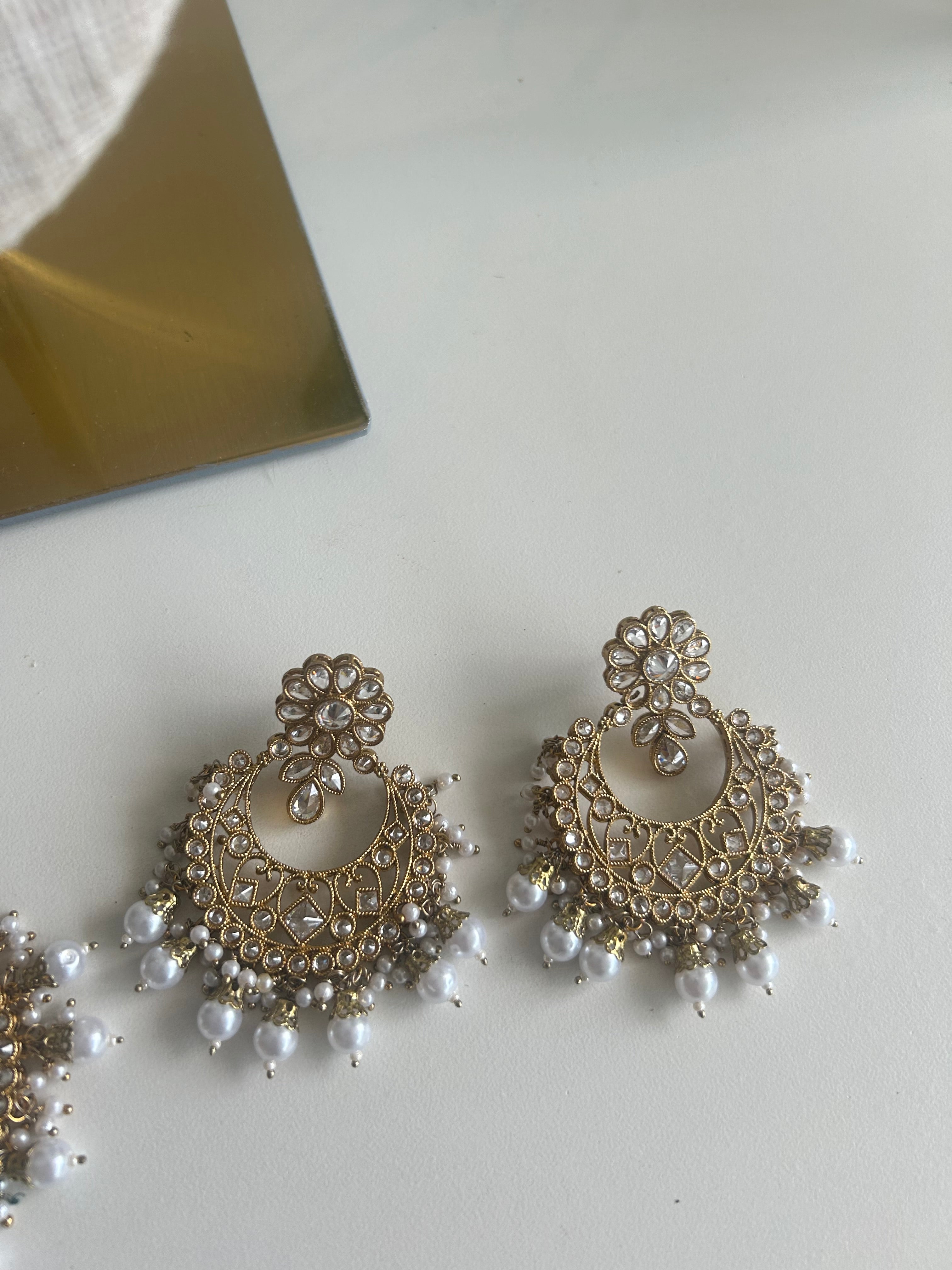 Farah Long Necklace Set