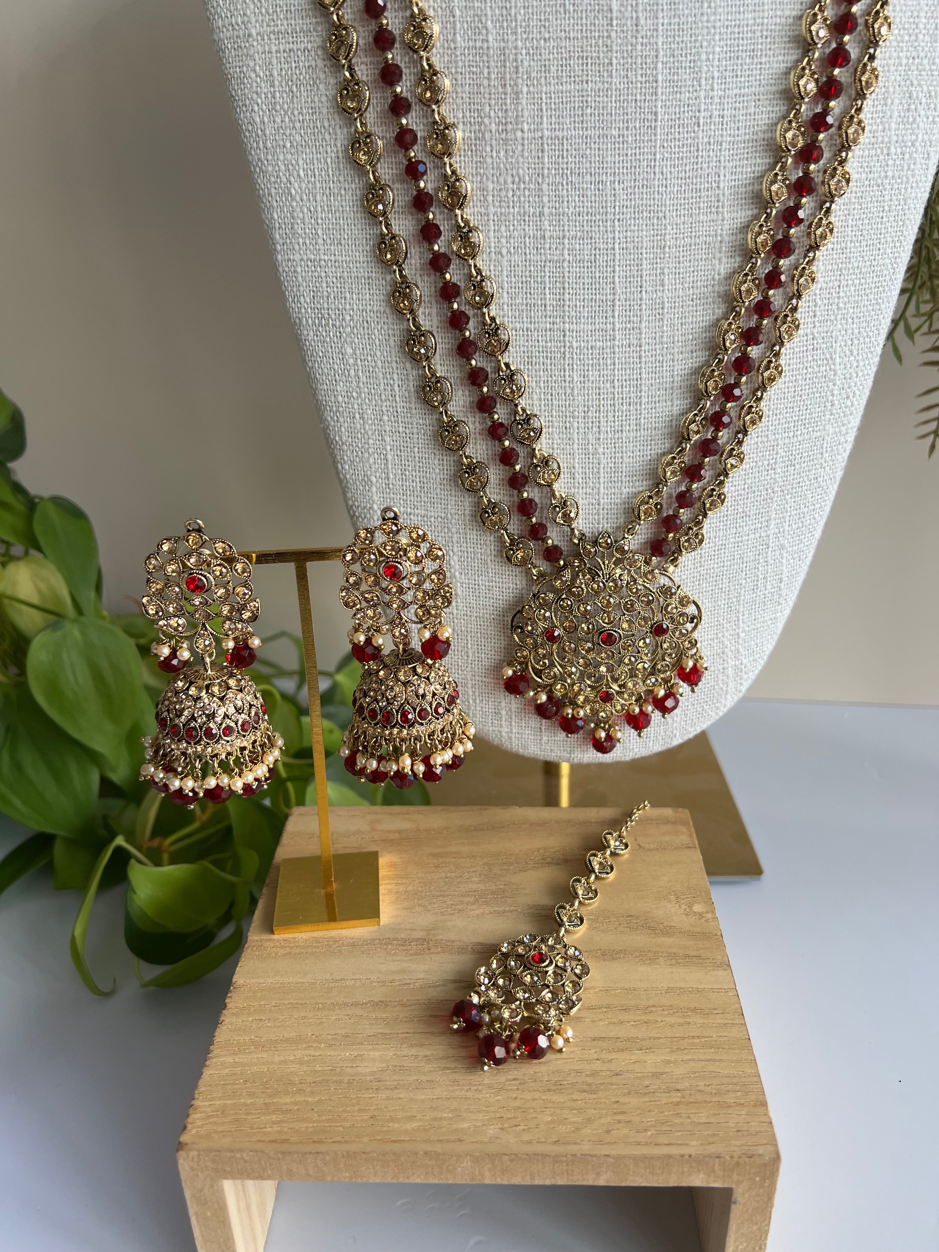 Supriya Long Necklace Set