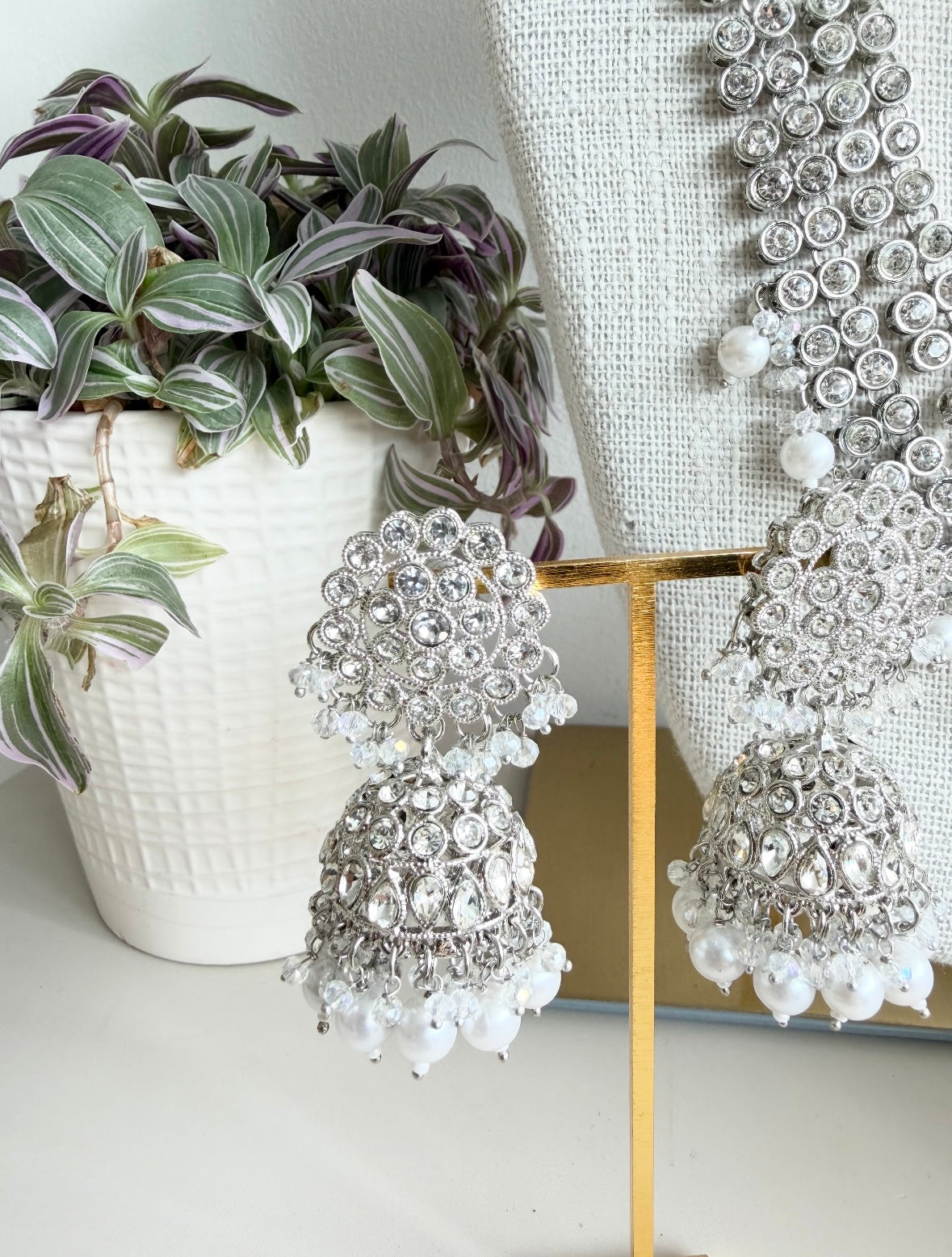 Prishi long necklace set