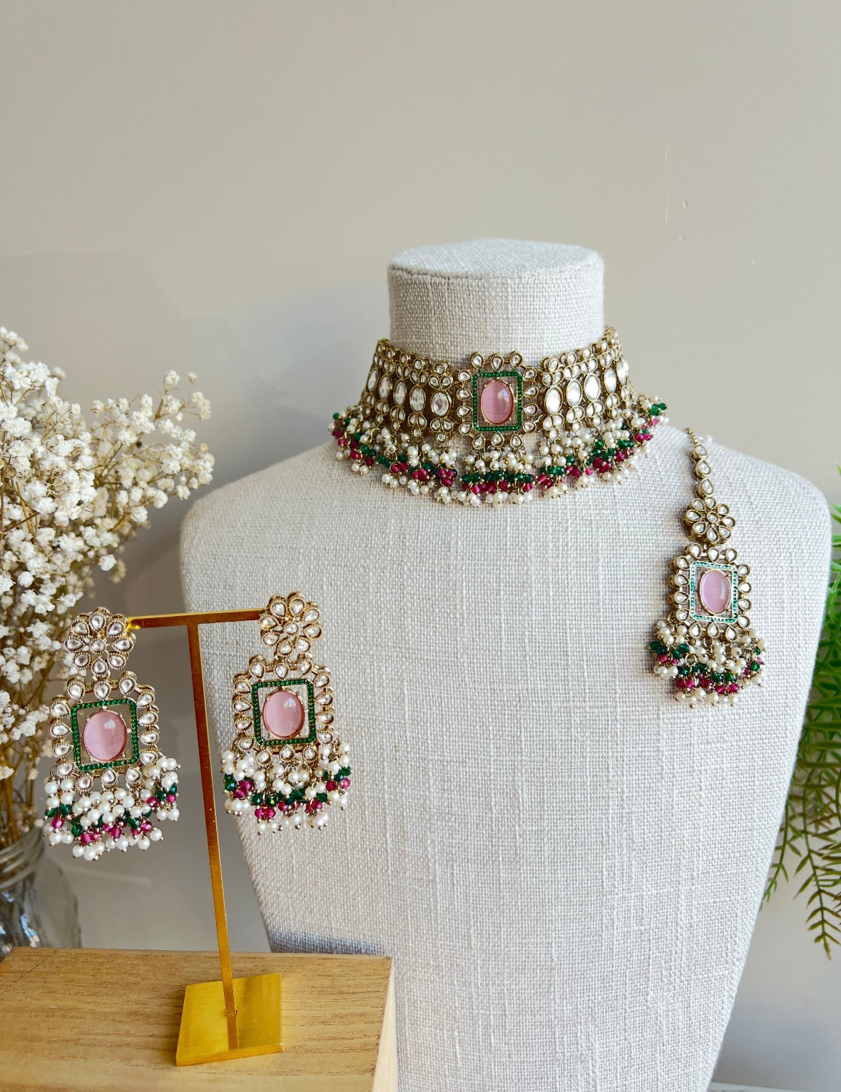 Festive Essentials-Chandana Choker Set 1
