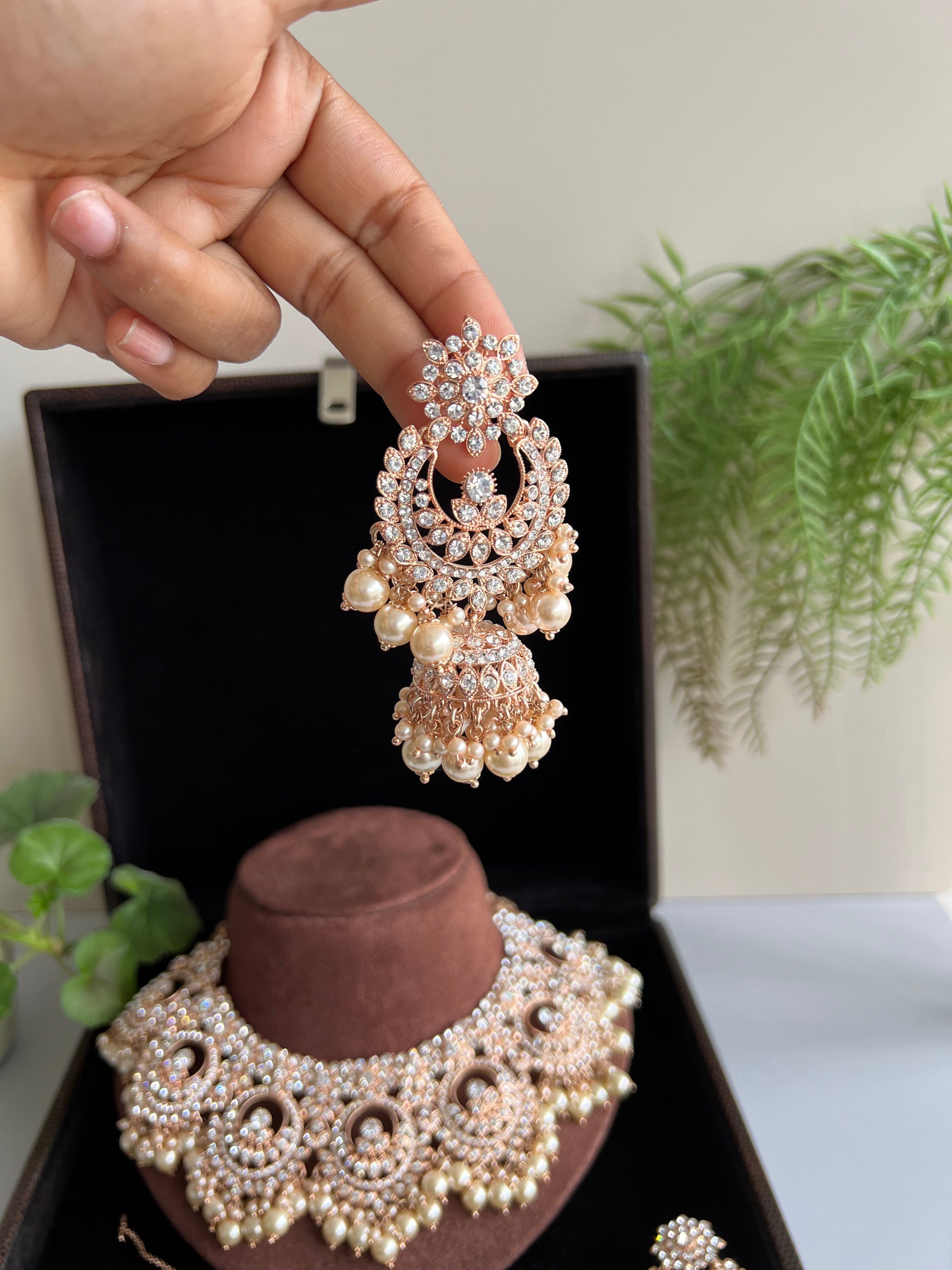 Festive Essentials-Purna Bib Necklace Set 1