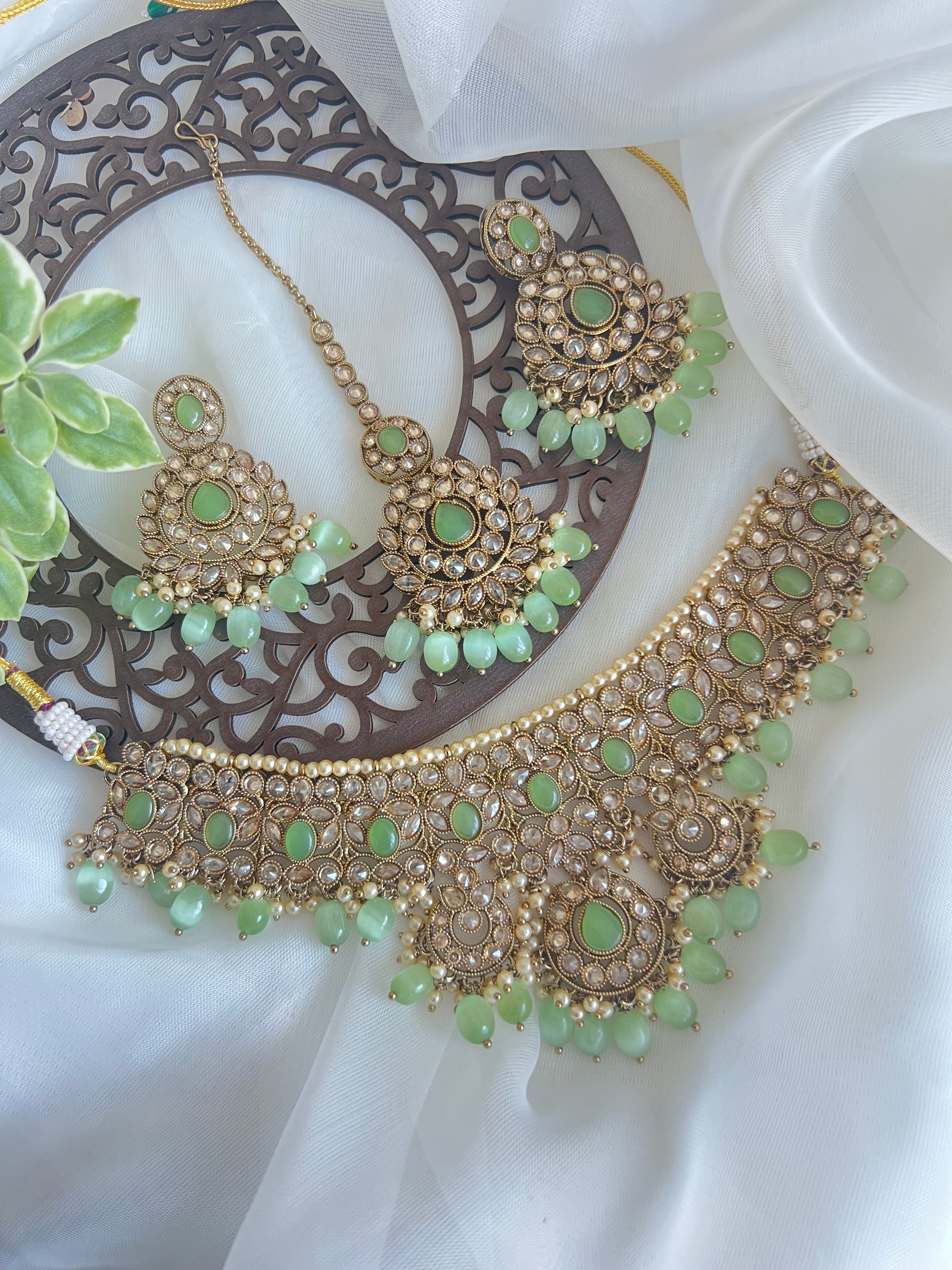 Festive Essentials- Aaravi Necklace set