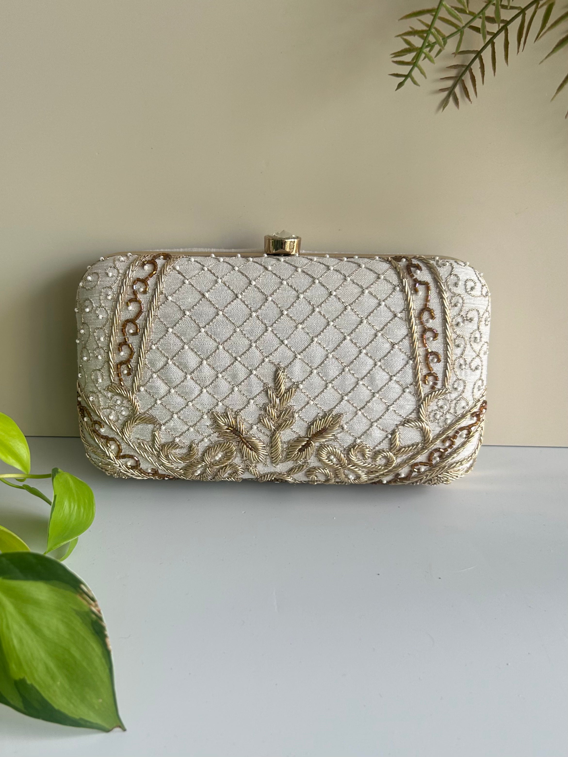 Luxe purse