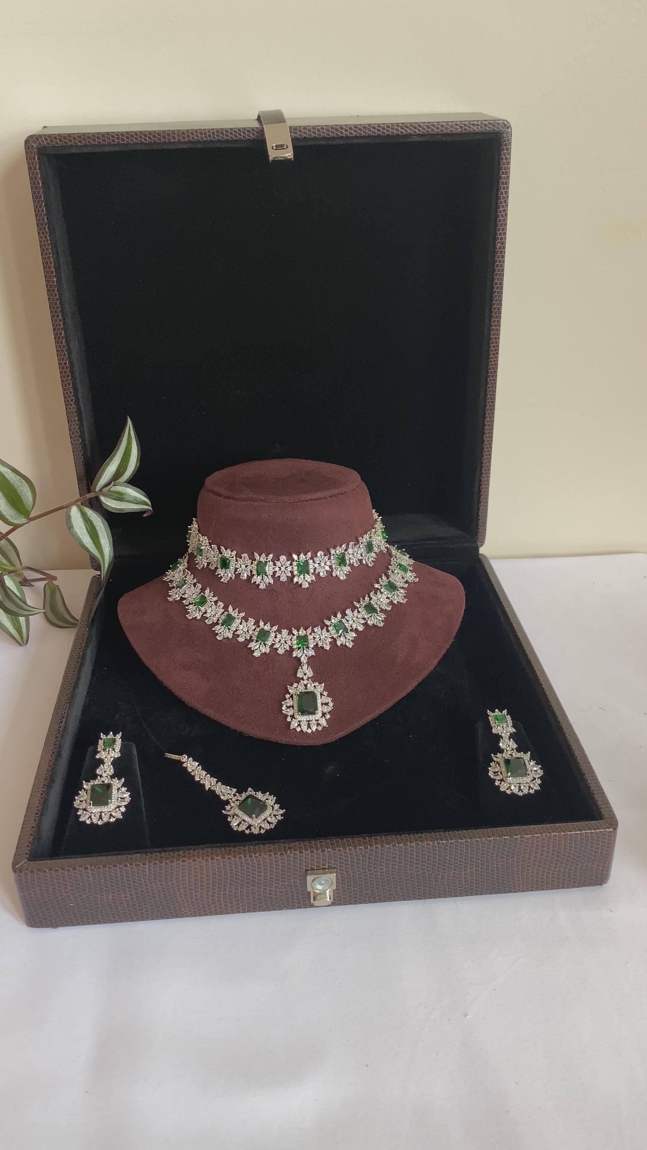 Aparna CZ