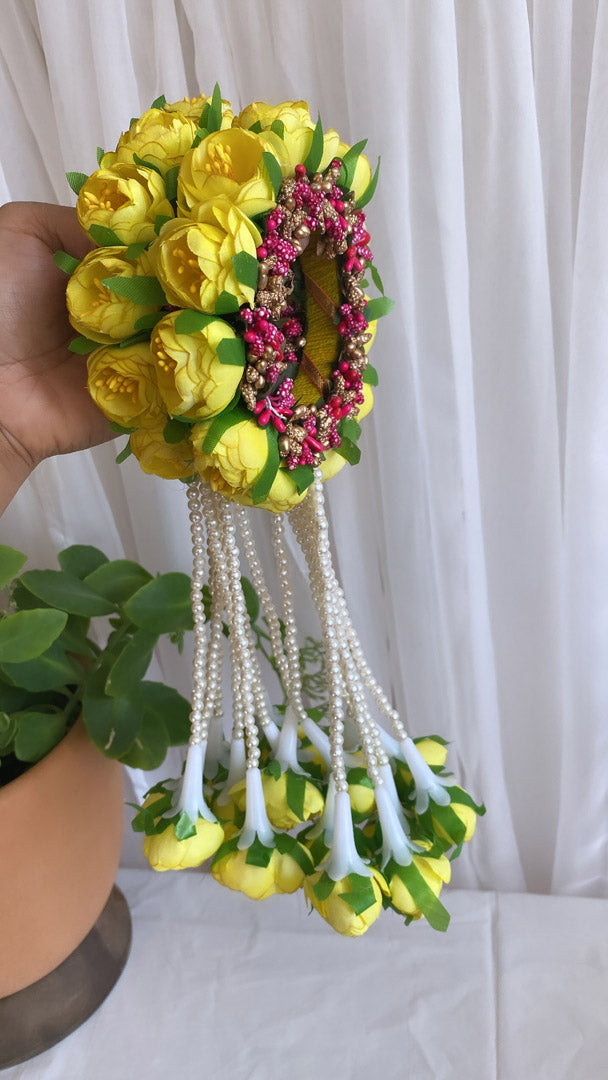 Reena - Floral Hand Sets