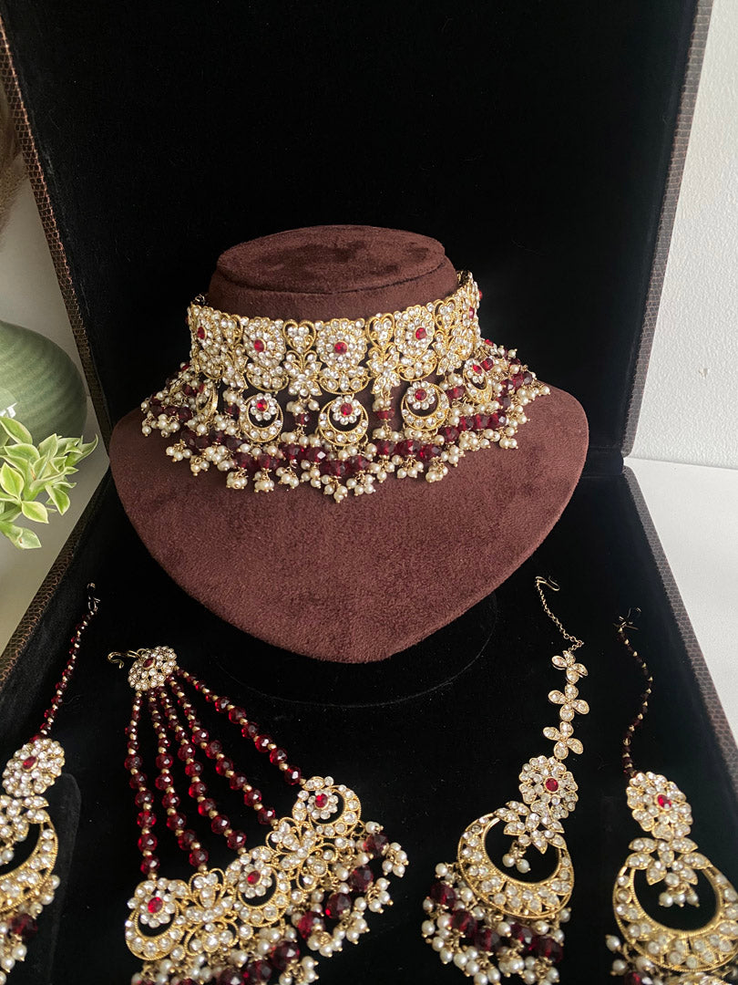 Anam Choker Set