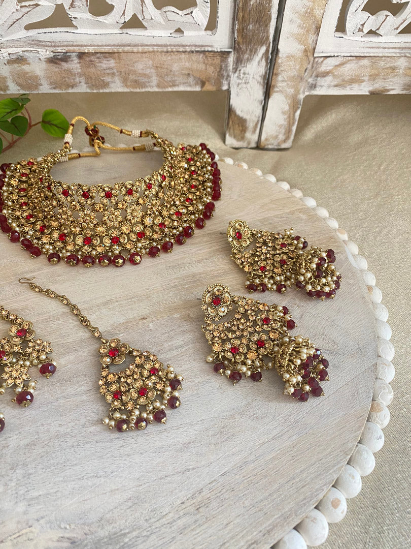 Selvi Bridal Set