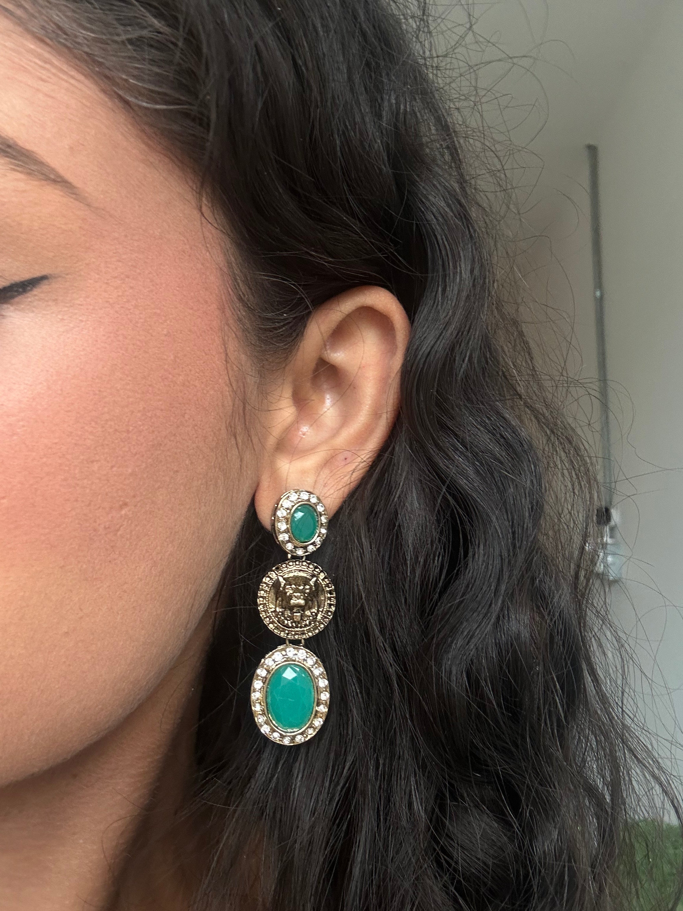 Vanta Earrings