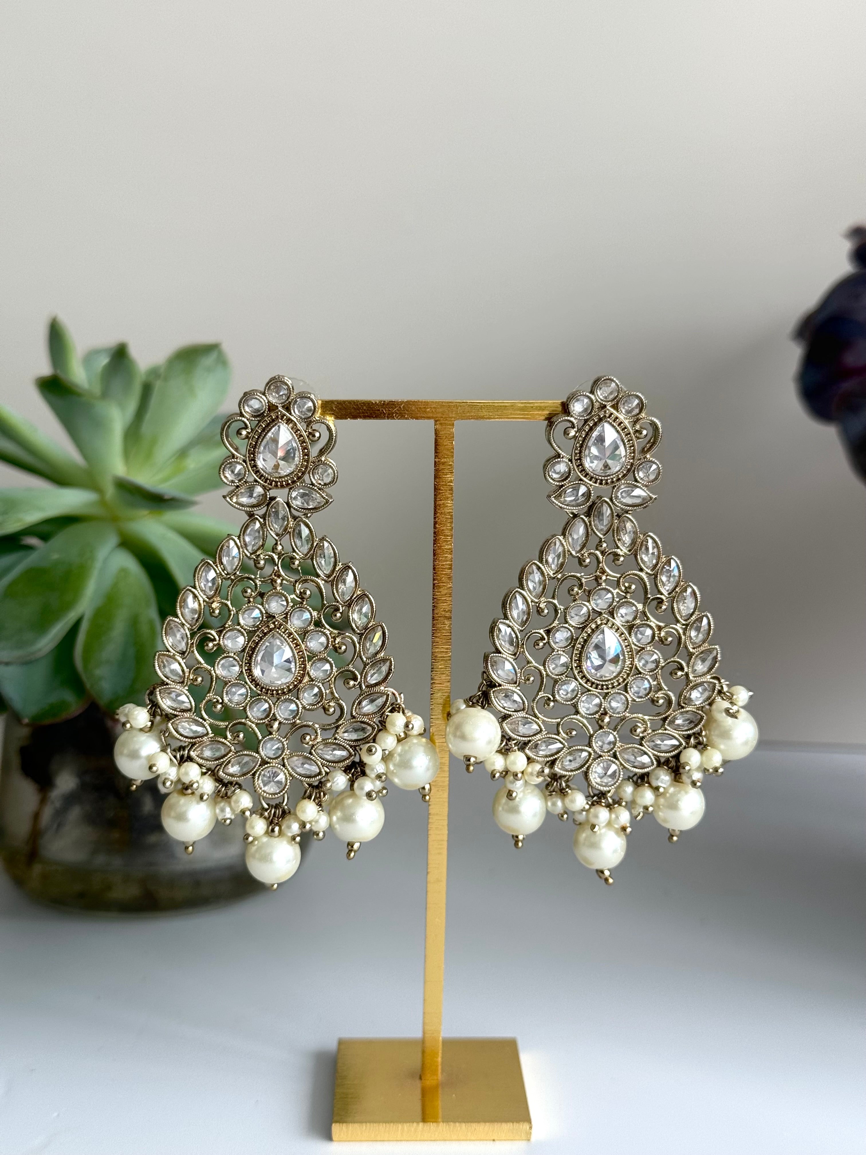 Barina Earrings