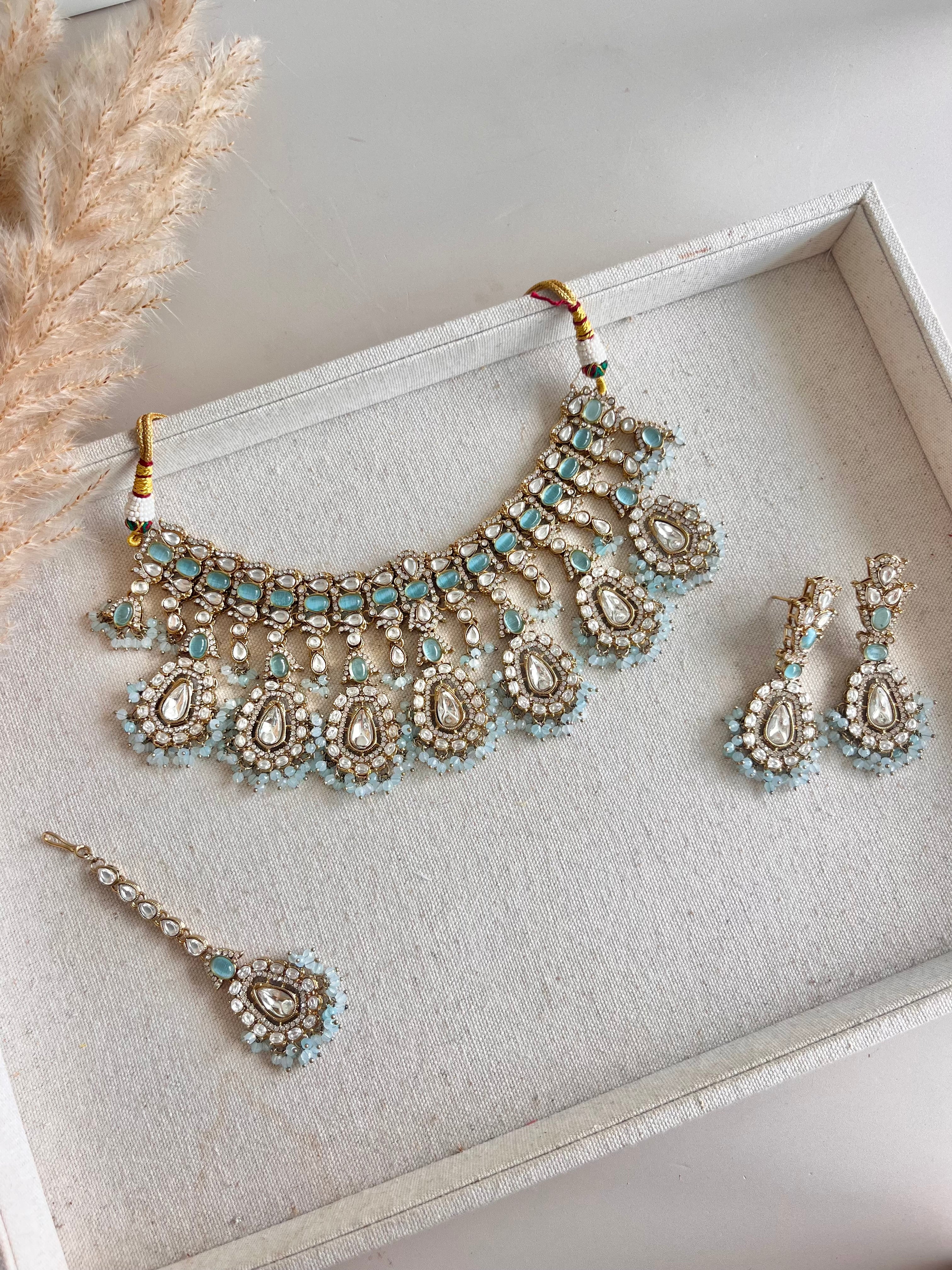 Mihika Bib Necklace Set