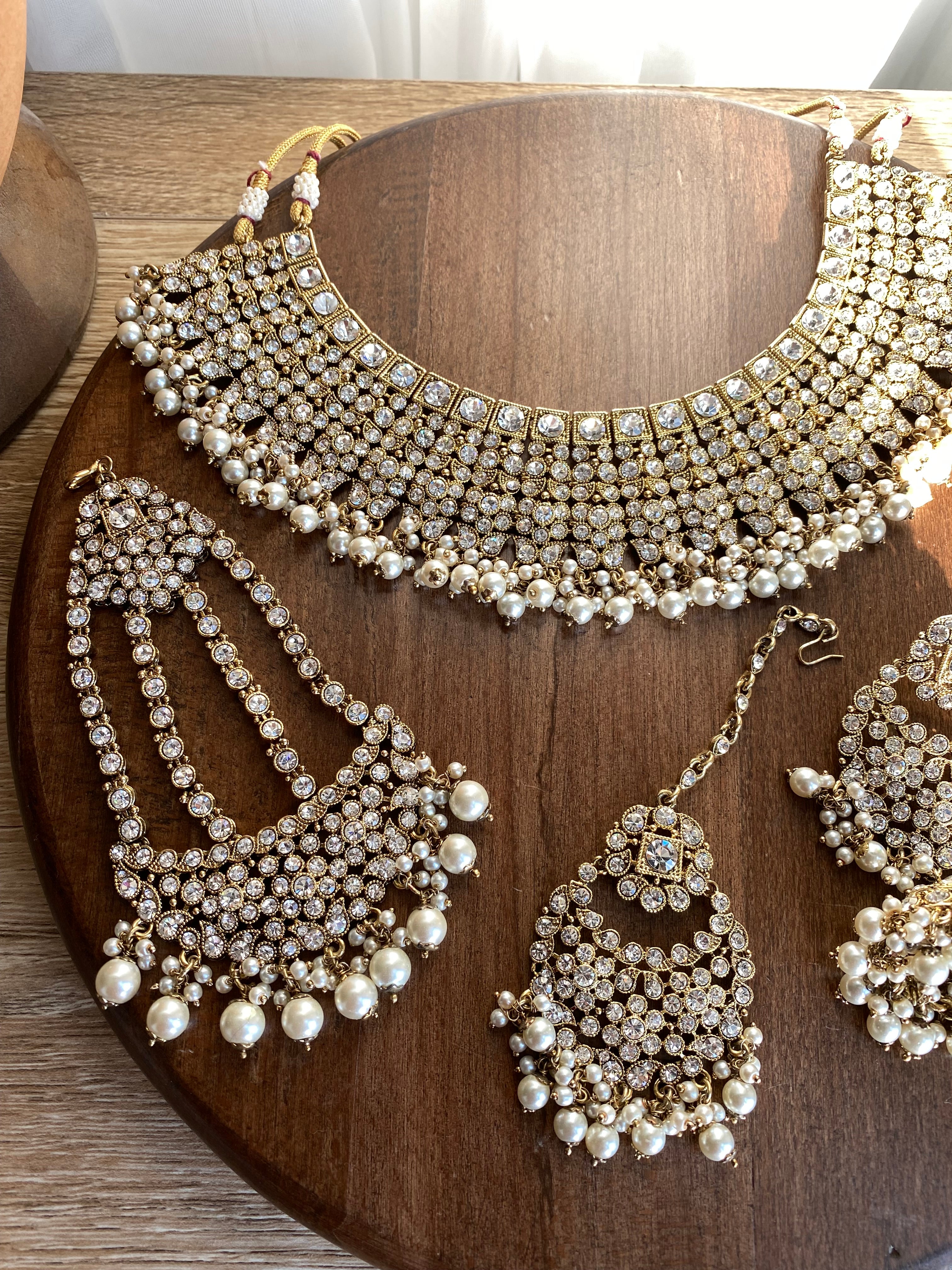 Rupa Bridal necklace