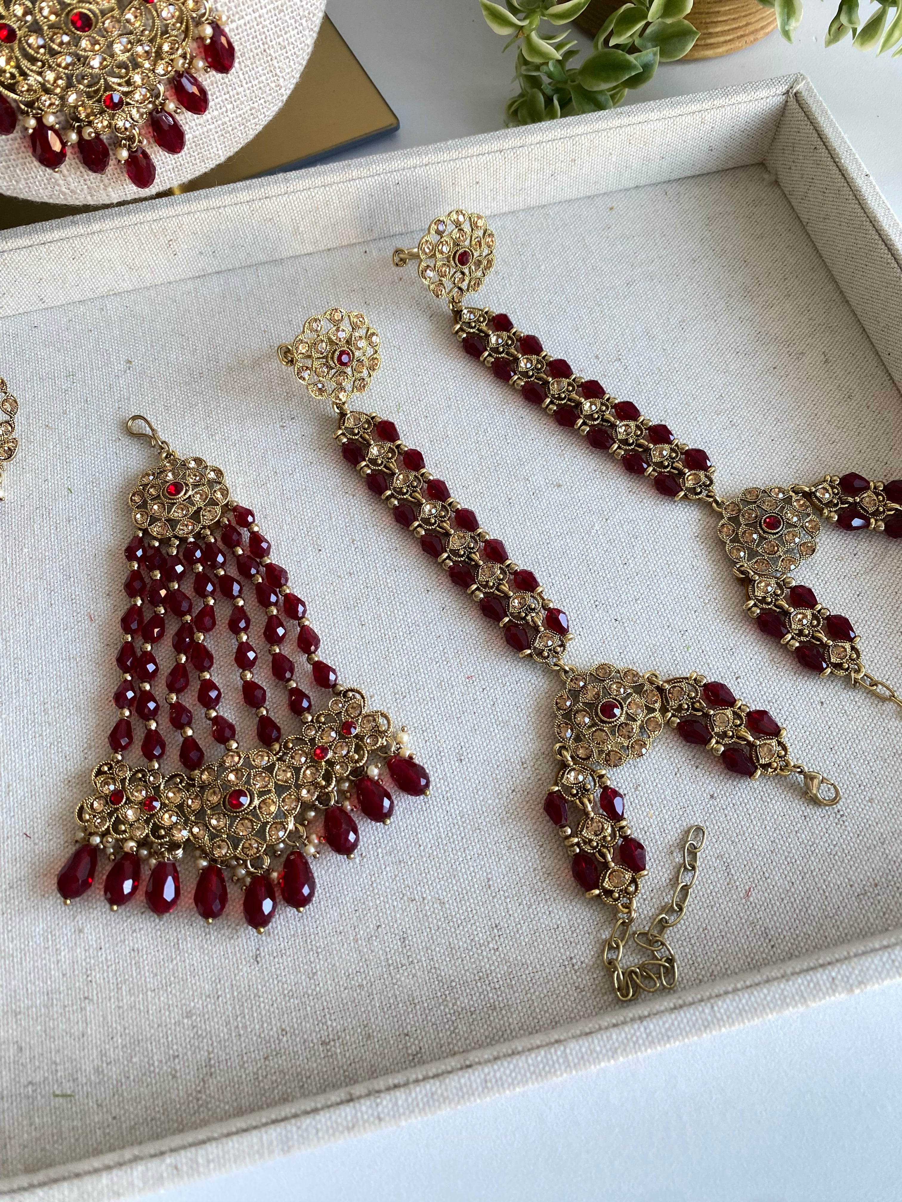 Amira Bridal Necklace