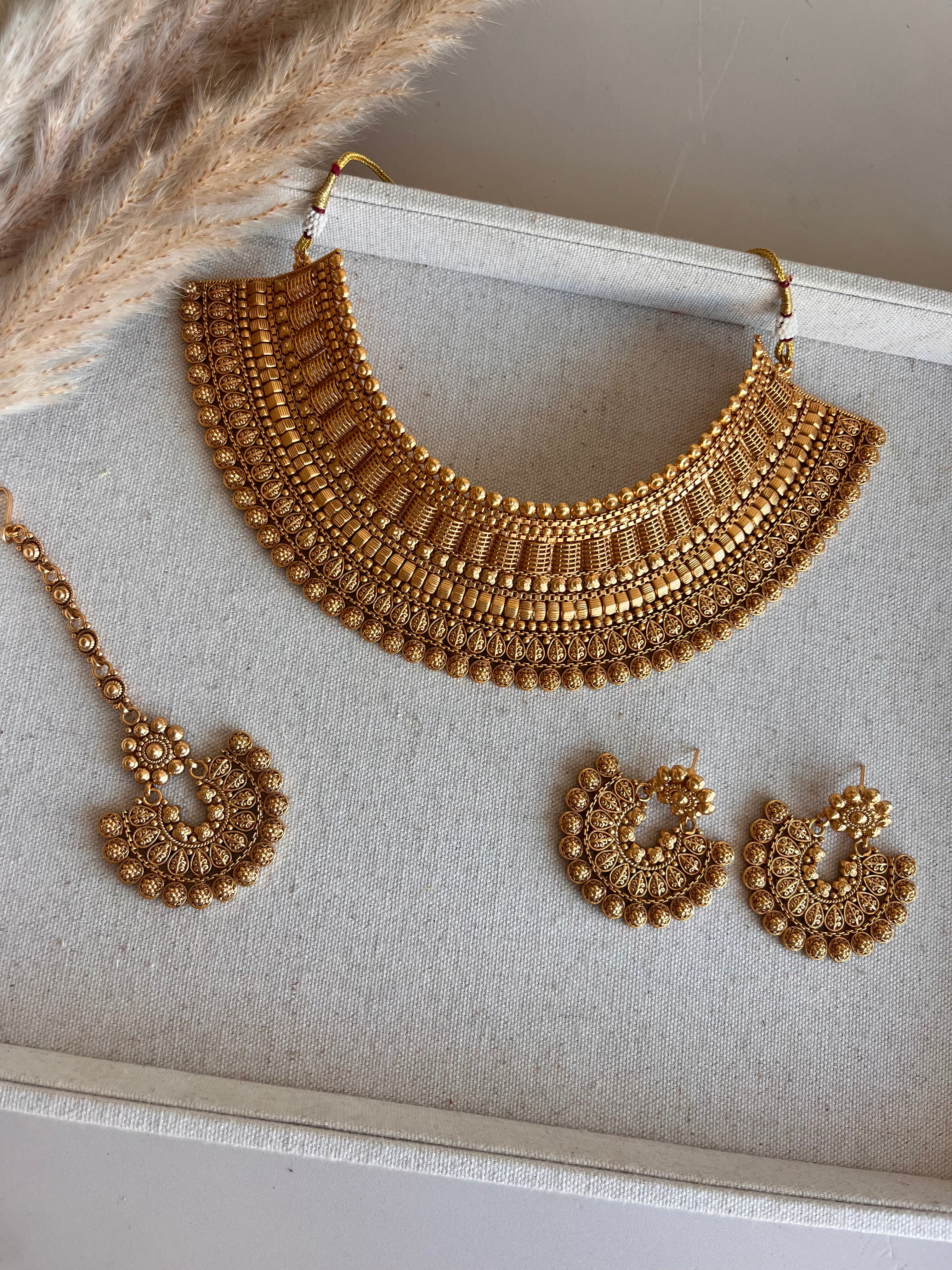 Vaidehi Necklace Set