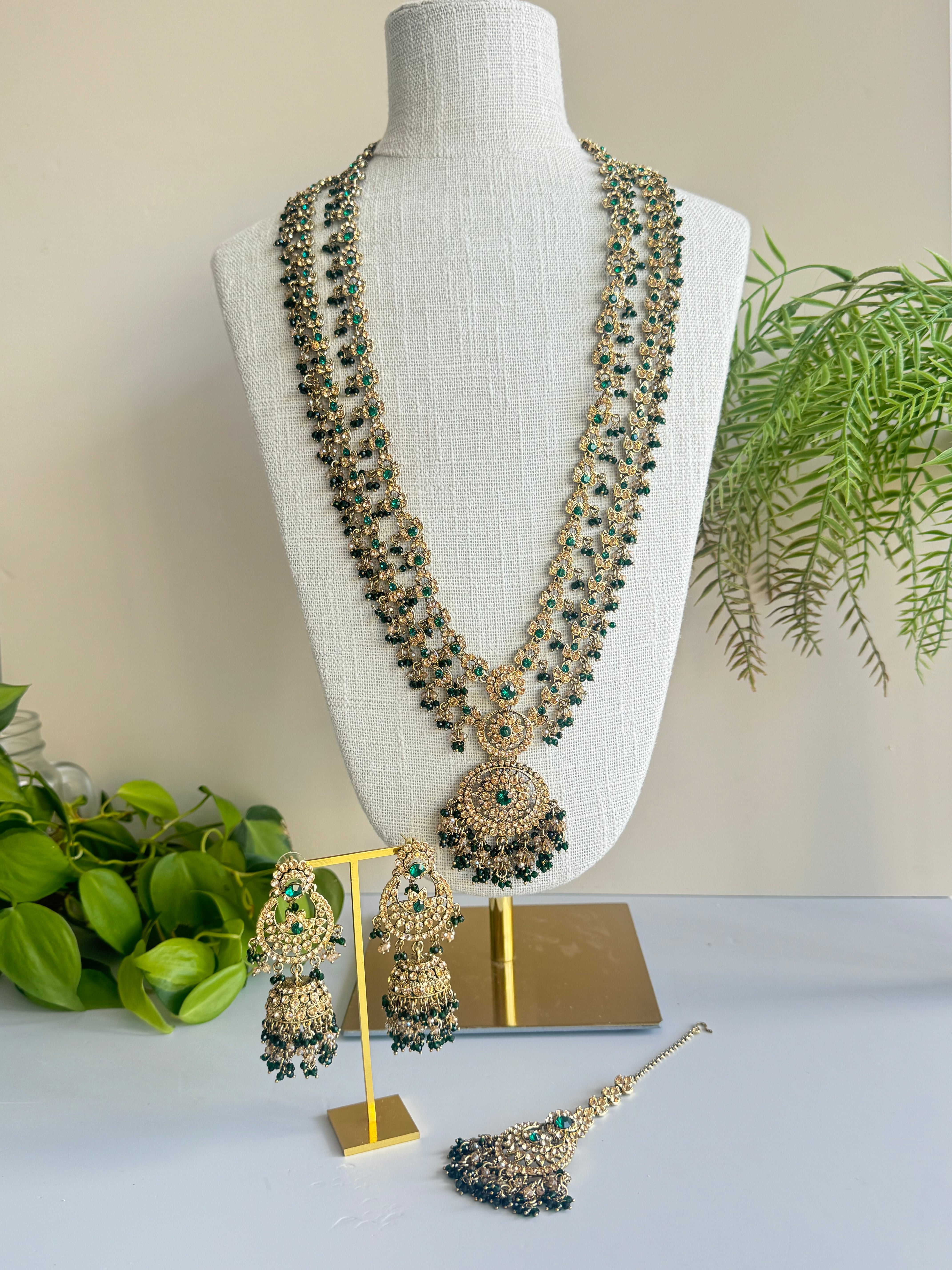 Dahlia Long Necklace Set