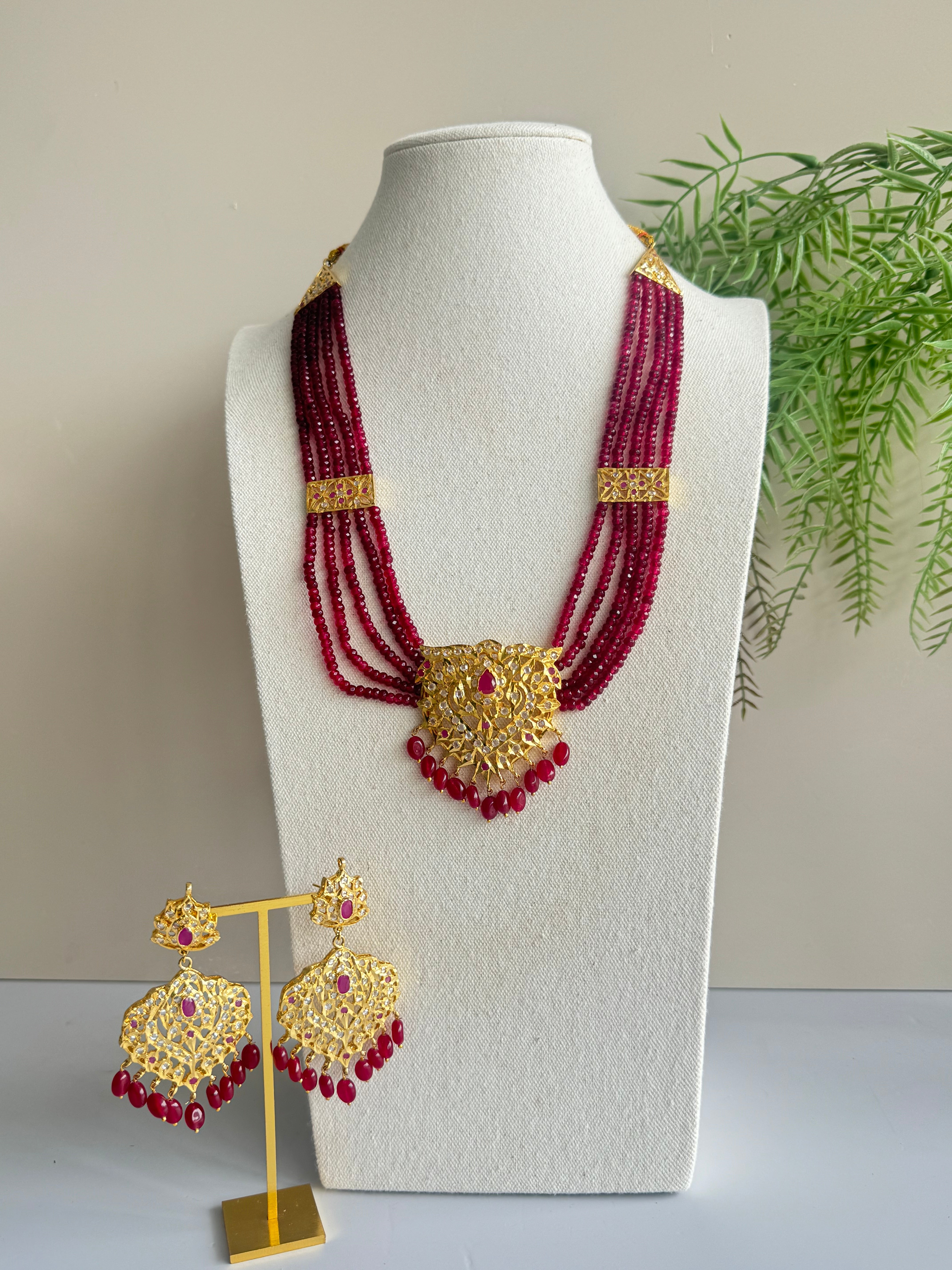 Monjulika Set