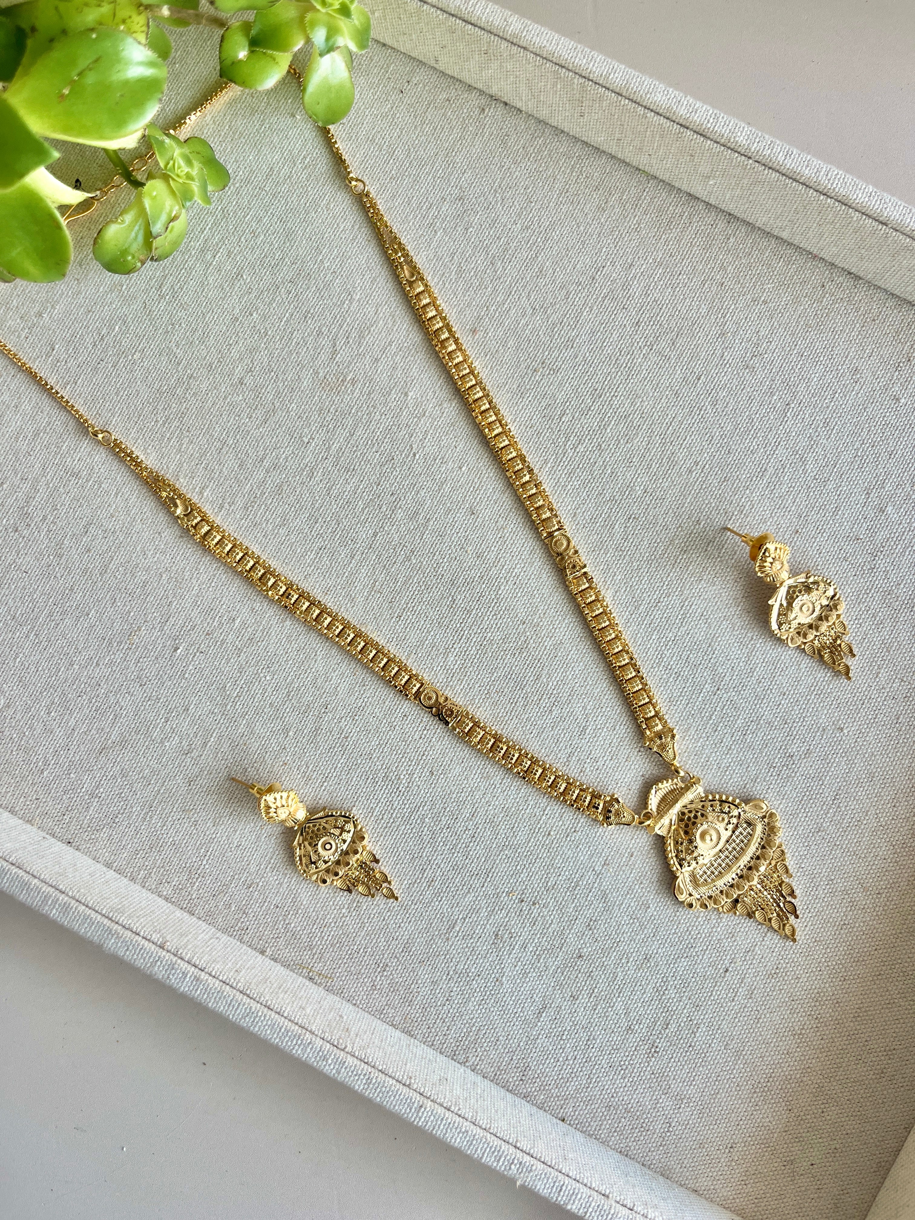 Siera long necklace set