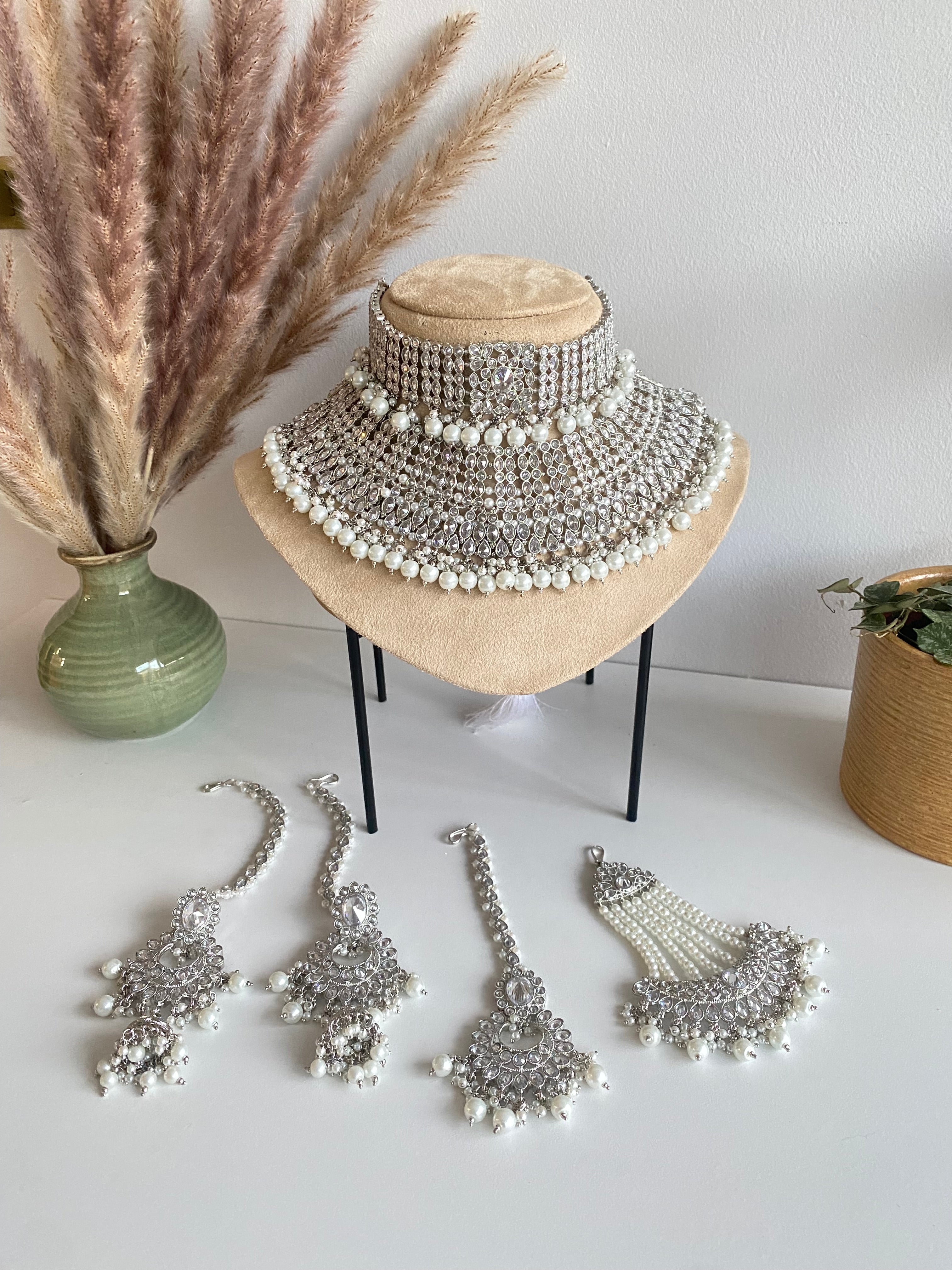 Krishna Necklace Set